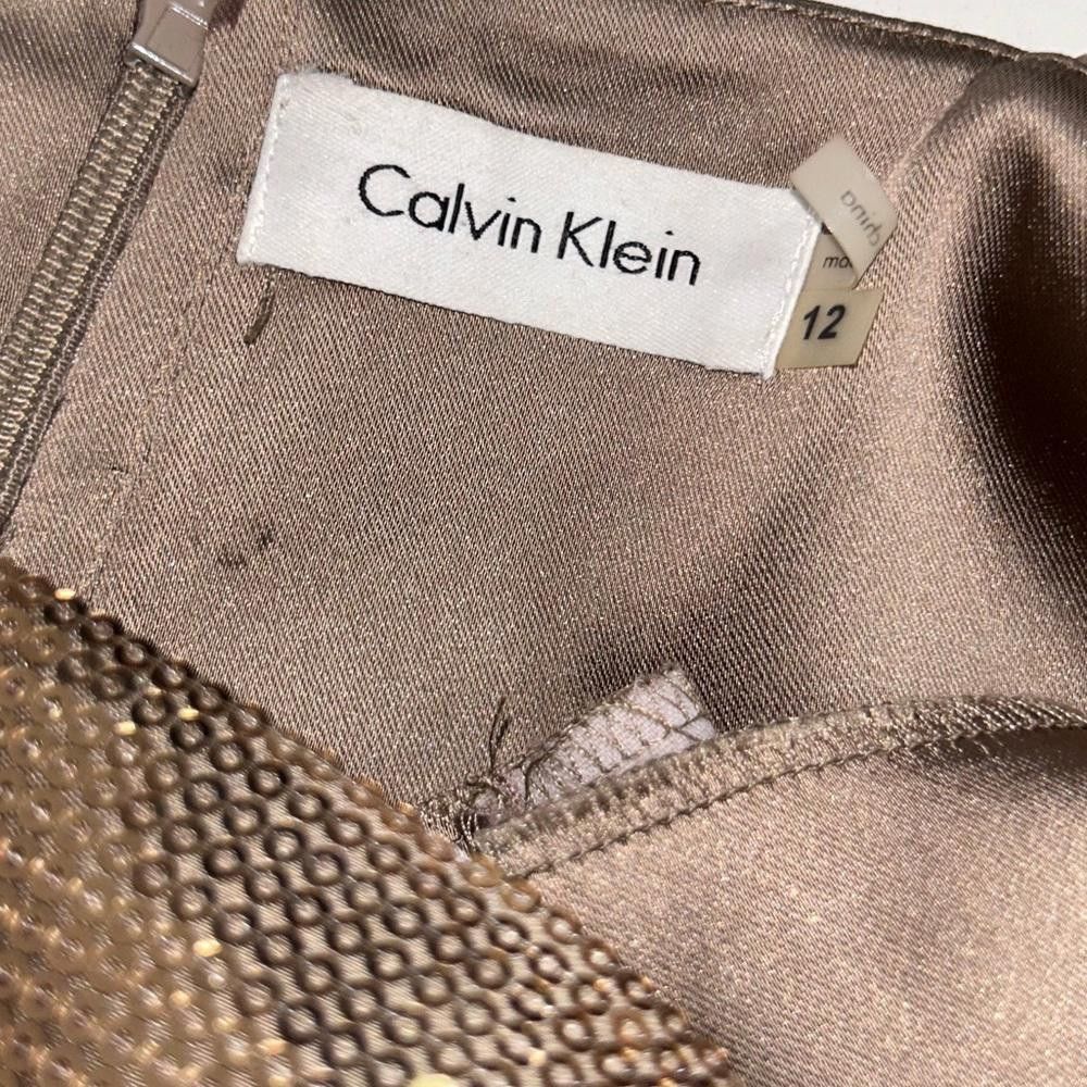 Calvin Klein Calvin Klein l Gold Satin Sequin Sheath Dress 12 Size XL / US 12-14 / IT 48-50 - 9 Thumbnail