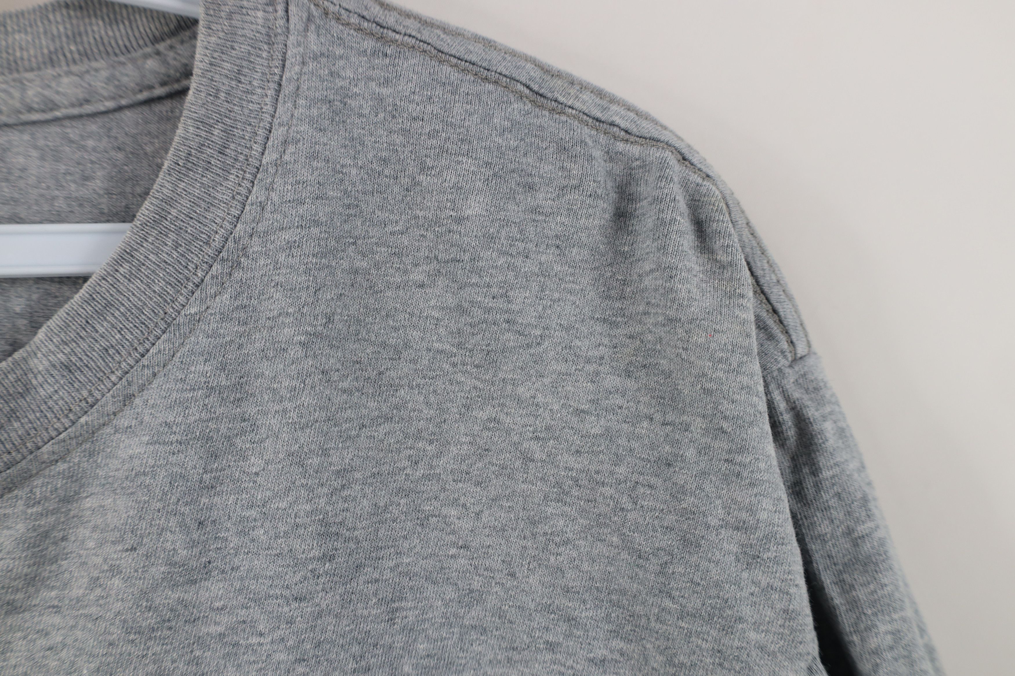 Nike Vintage Y2K Nike Just Do It Center Swoosh T-Shirt Gray Size US M / EU 48-50 / 2 - 8 Thumbnail