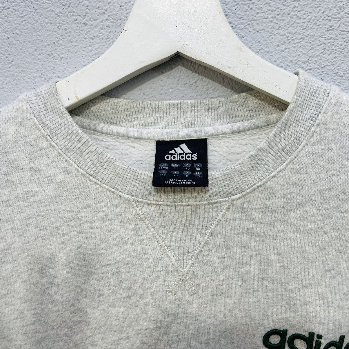 Adidas Vintage adidas 90's logo embroidery sweatshirt very nice! Size US L / EU 52-54 / 3 - 5 Thumbnail
