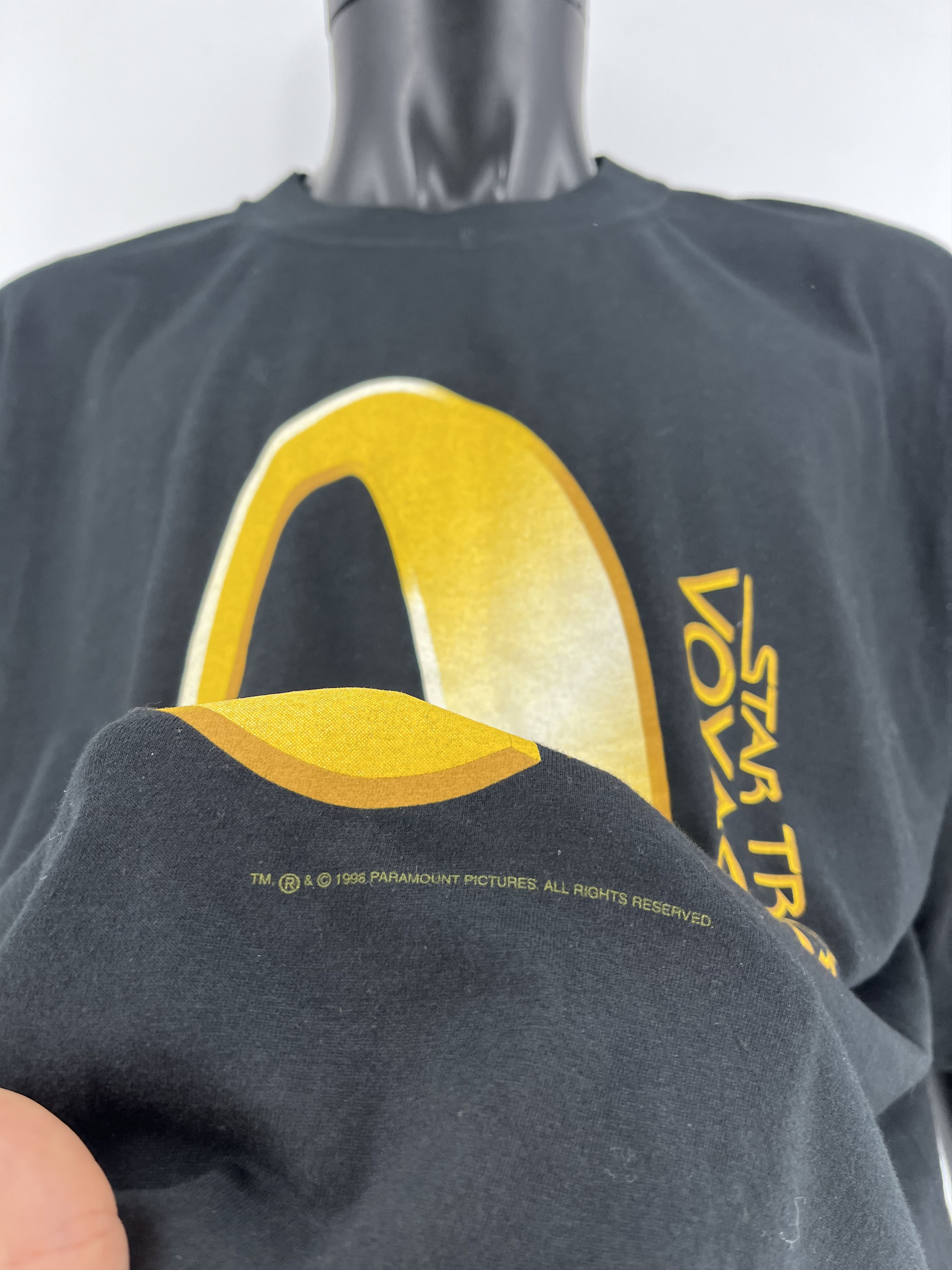 Band Tees × Vintage Movie Star trek voyager Tshirt 90s size XXLarge Size US XXL / EU 58 / 5 - 9 Thumbnail