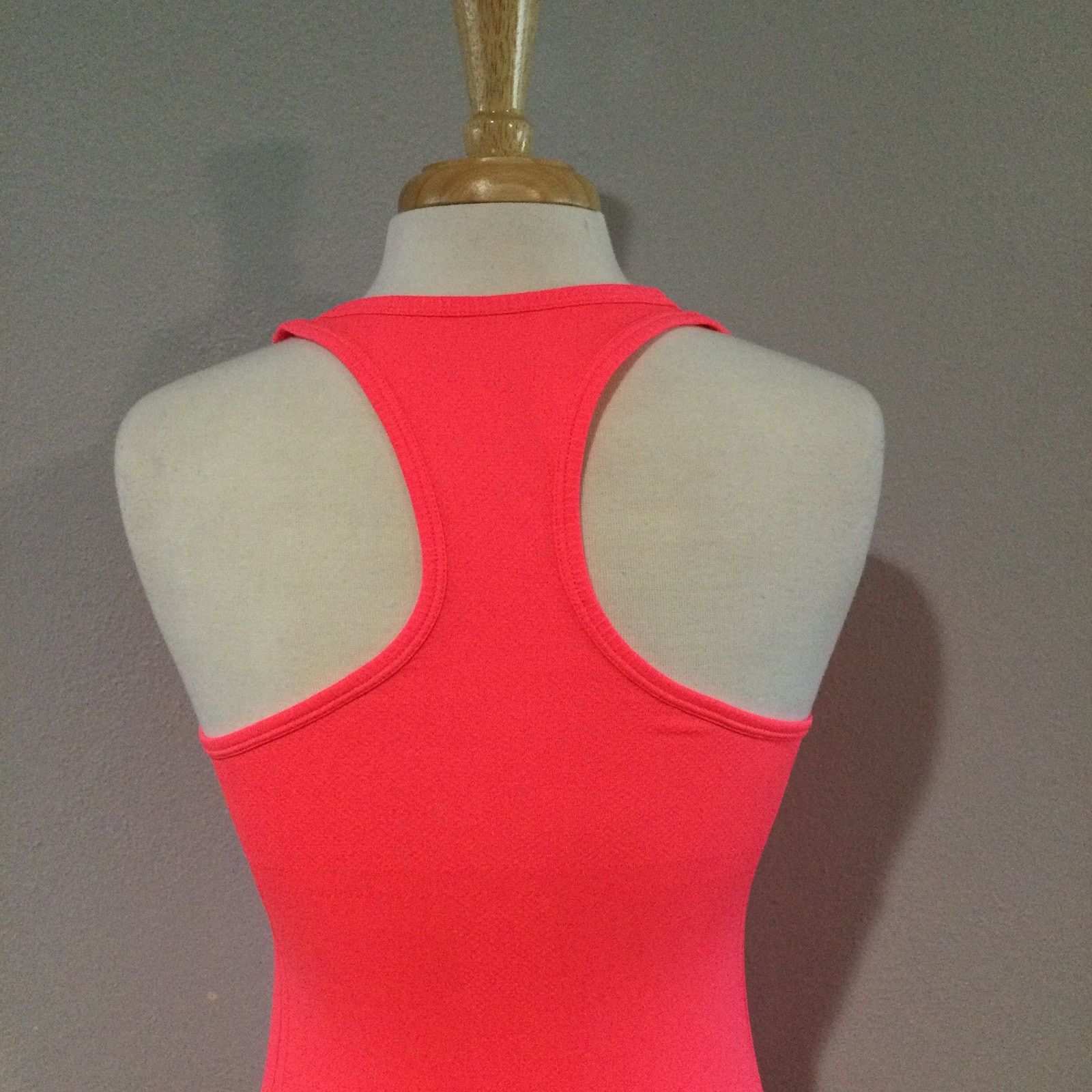 Other Bolly Queena Nylon Neon Salmon Racerback Tank Small NWOT Size S / US 4 / IT 40 - 8 Thumbnail