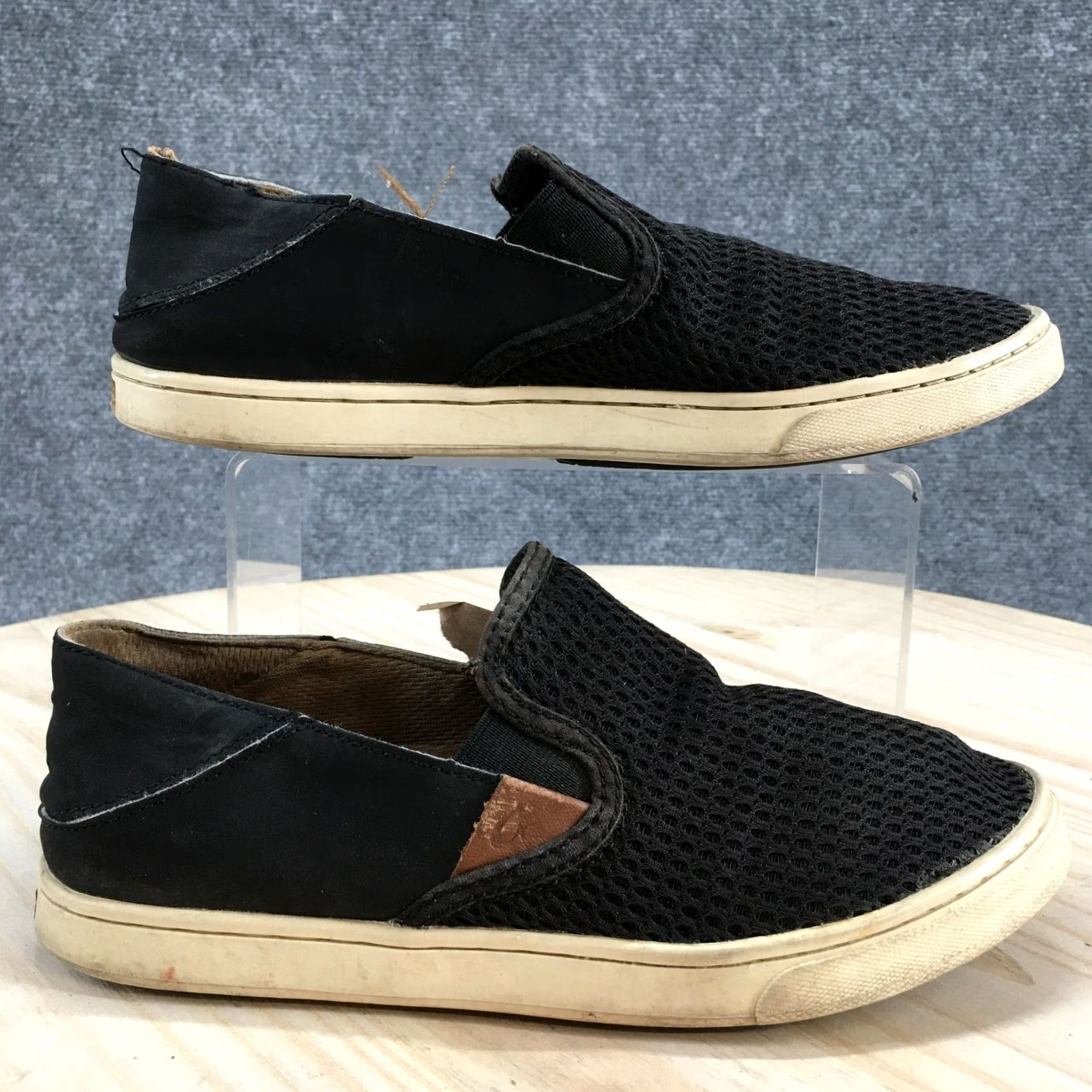Olukai OluKai Womens 6.5 Pehuea Slip On Sneakers Black Canvas Low Top Round Toe Size M / US 6-8 / IT 42-44 - 2 Thumbnail