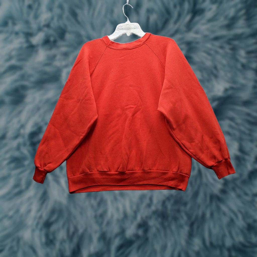 Vintage TNT Unisex XL Red Santa & Reindeers Christmas Sweatshirt Shirt Size US XL / EU 56 / 4 - 1 Thumbnail