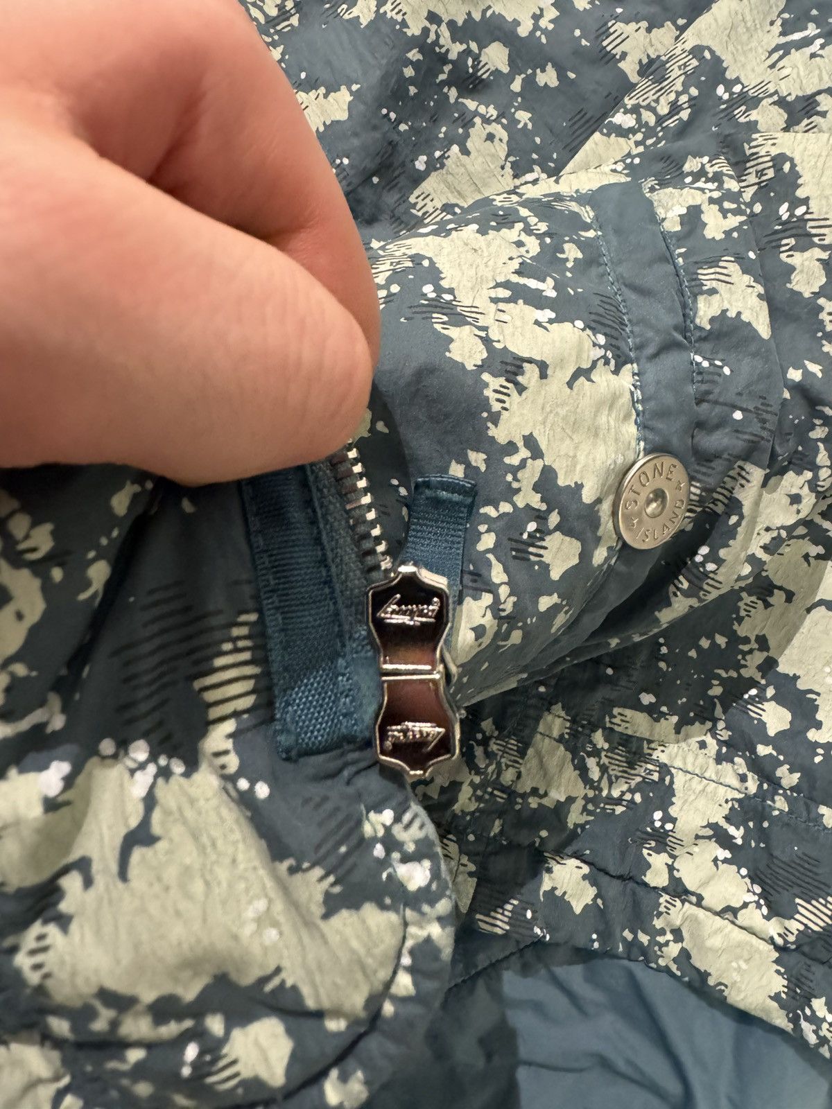 Stone Island Shadow Project Stone Island Shadow Project Camo Graphic Primaloft Jacket Size US M / EU 48-50 / 2 - 4 Thumbnail