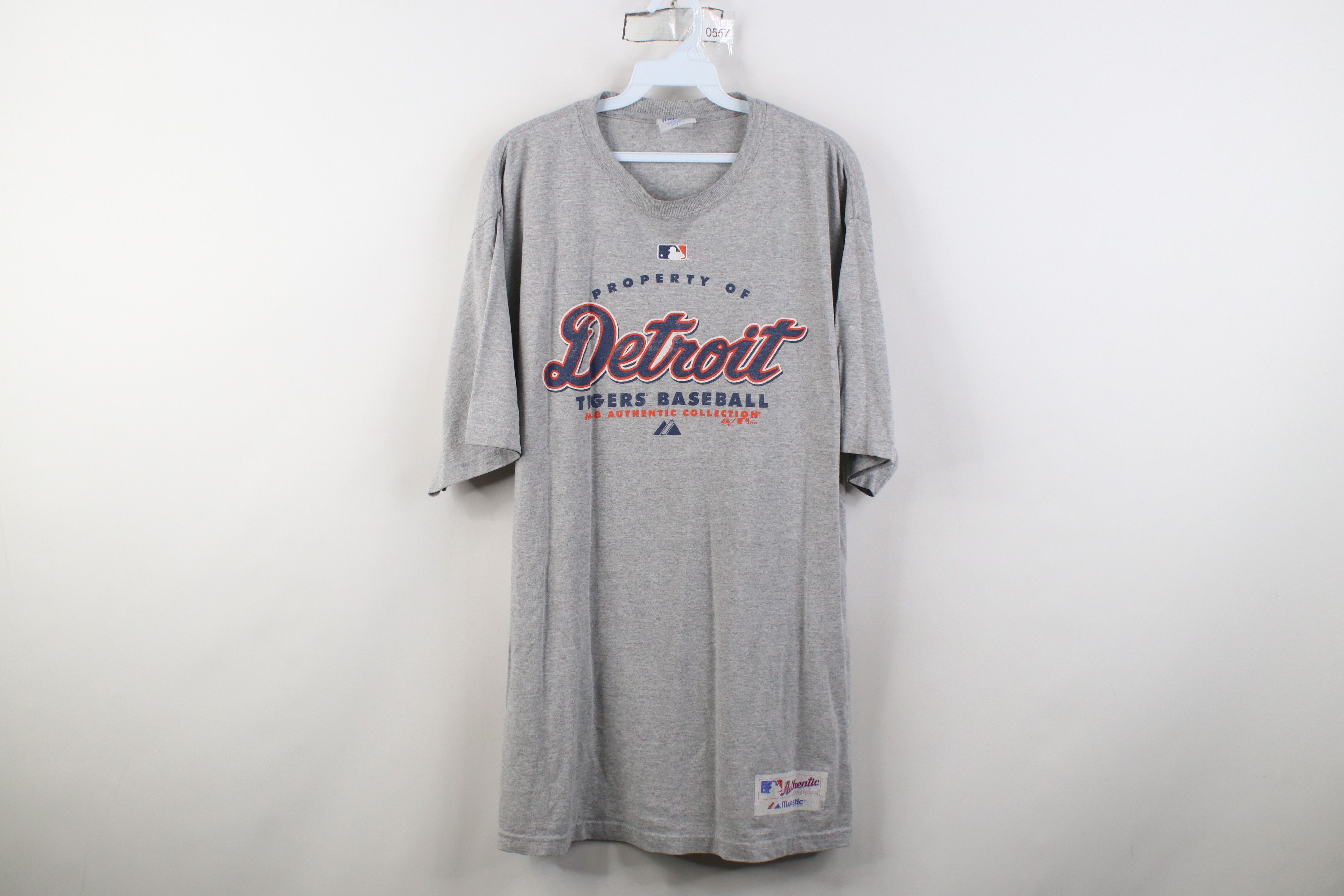 Majestic Vintage Y2K 2007 Majestic Baseball T-Shirt Heather Gray Size US L / EU 52-54 / 3 - 1 Thumbnail