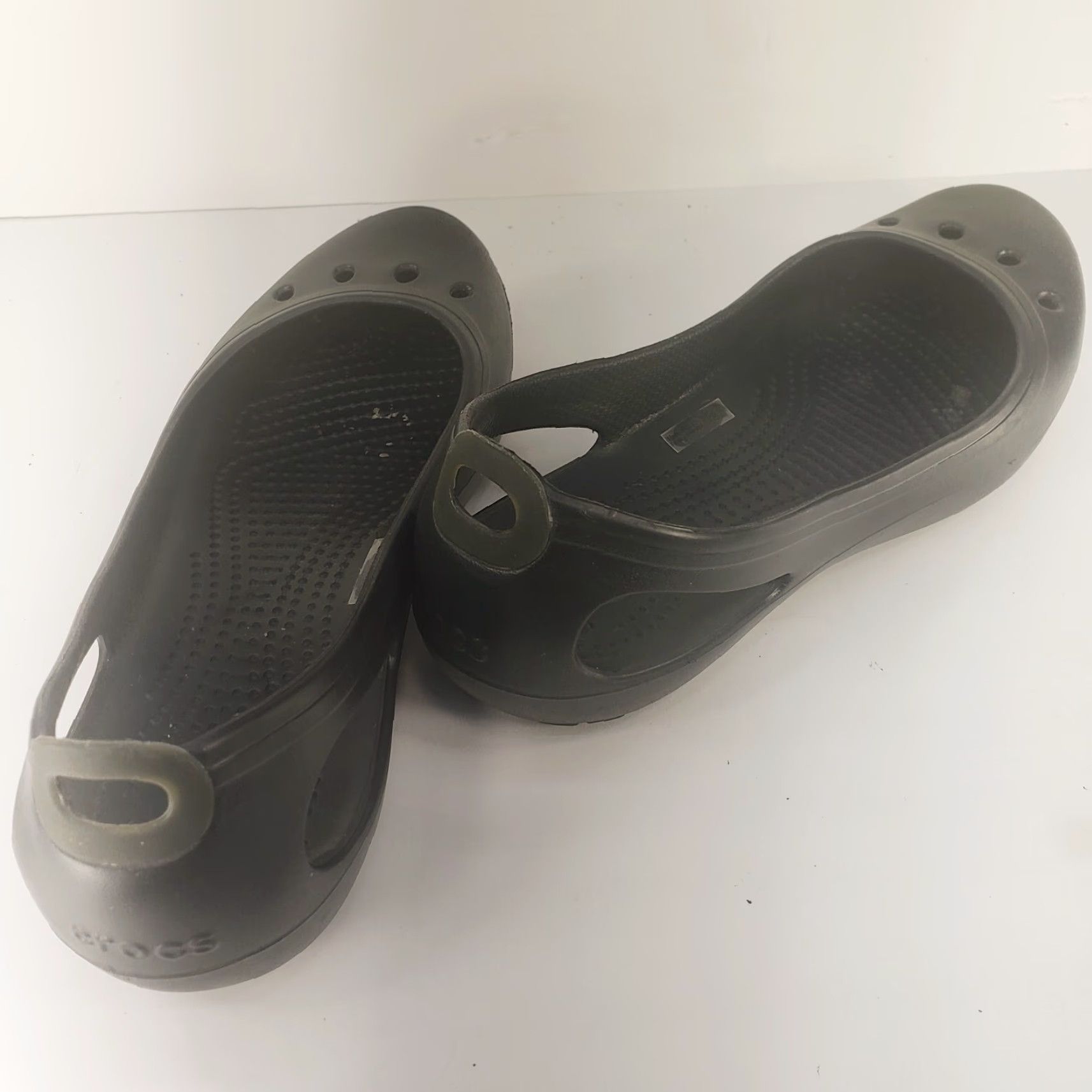 Crocs Crocs Kadee Ballet Flats Women 8 Black Slip-On Casual Flat XS? Size M / US 6-8 / IT 42-44 - 4 Thumbnail