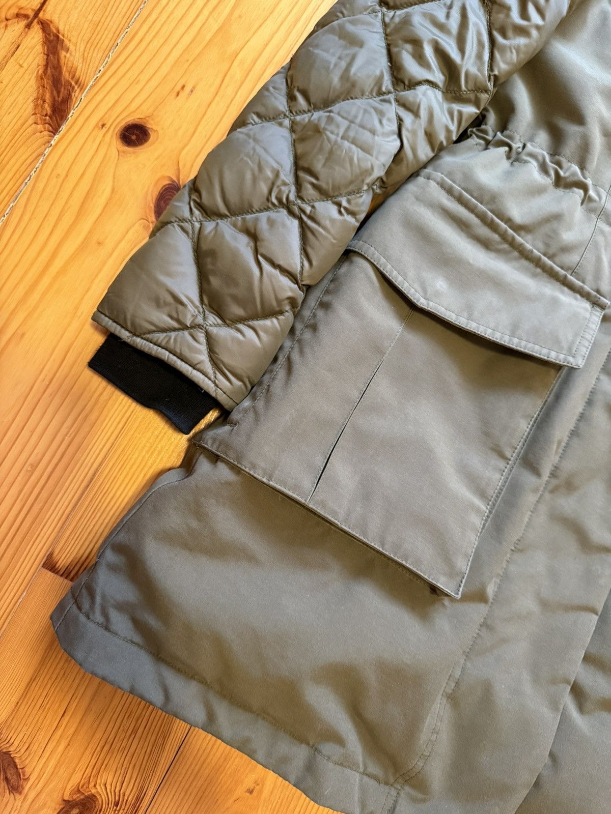 Canada Goose Canada Goose Padded Down Women’s Jacket Green Parka Size S Size S / US 4 / IT 40 - 5 Thumbnail