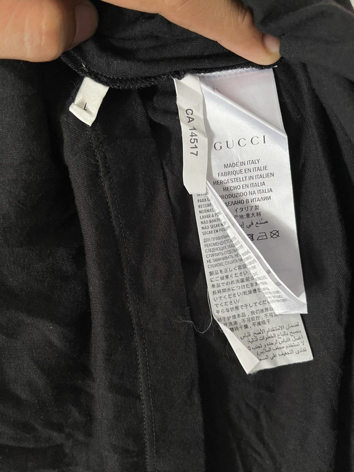 Gucci Gucci logo distressed tshirt Size US L / EU 52-54 / 3 - 6 Thumbnail