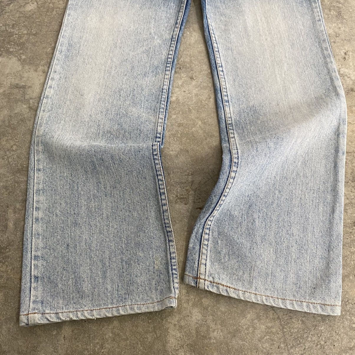 Levi's Vintage 90’s Levis 505 Faded Blue Straight Leg Jeans Size US 32 / EU 48 - 6 Thumbnail