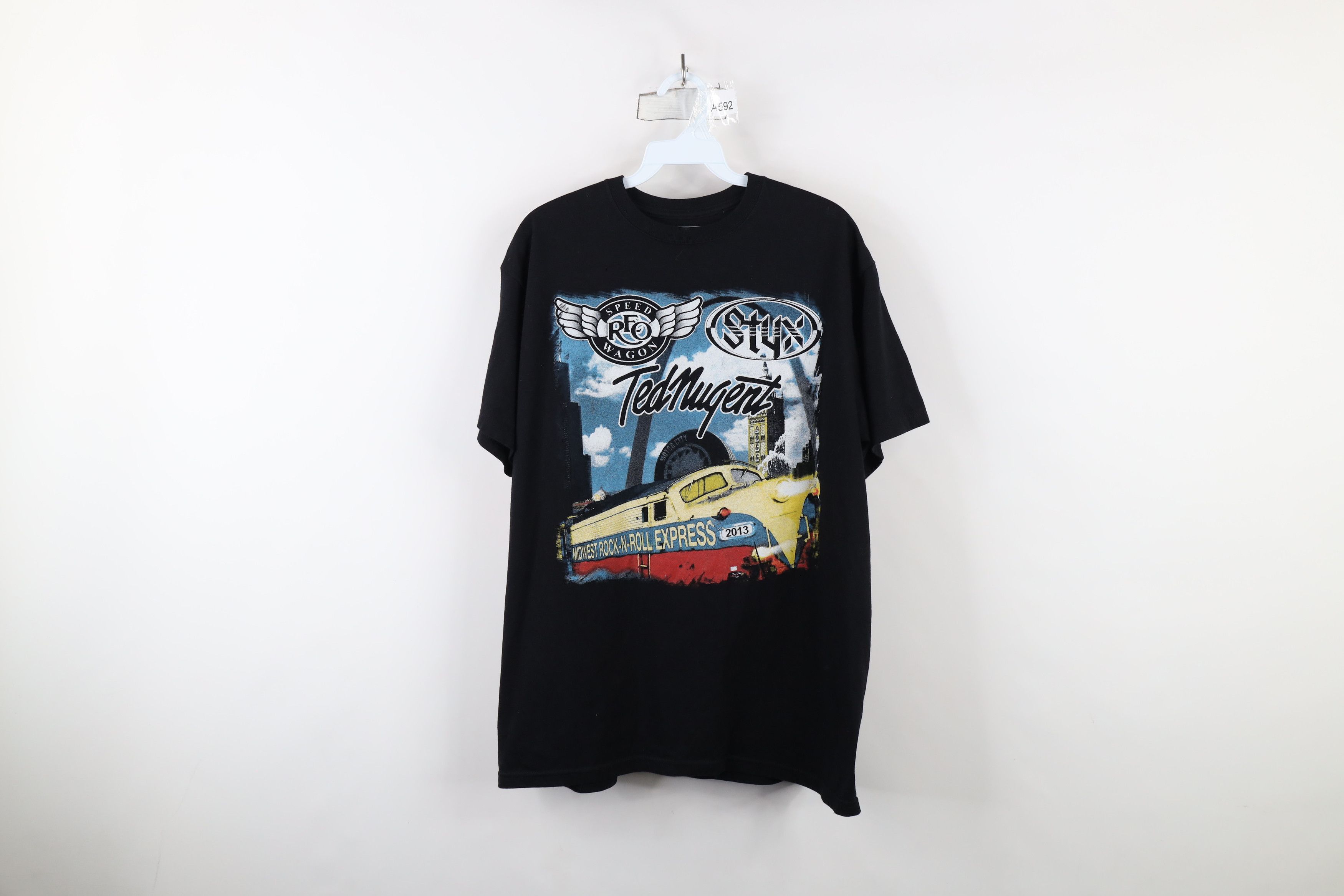 Vintage Vintage Express Tour Styx Reo Speed Wagon Ted Nugent T-Shirt Size US XL / EU 56 / 4 - 1 Thumbnail