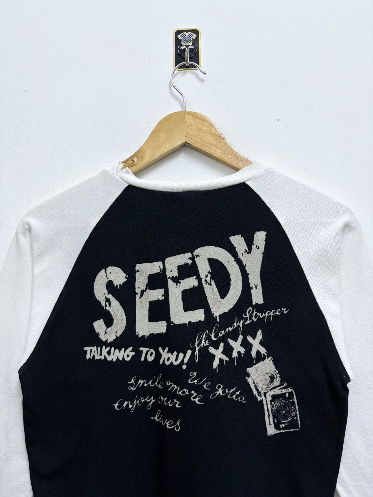 Hysteric Glamour 2000’s Candy Stripper - Crap Hit Bitch ! Raglan T-Shirt Size S / US 4 / IT 40 - 4 Thumbnail