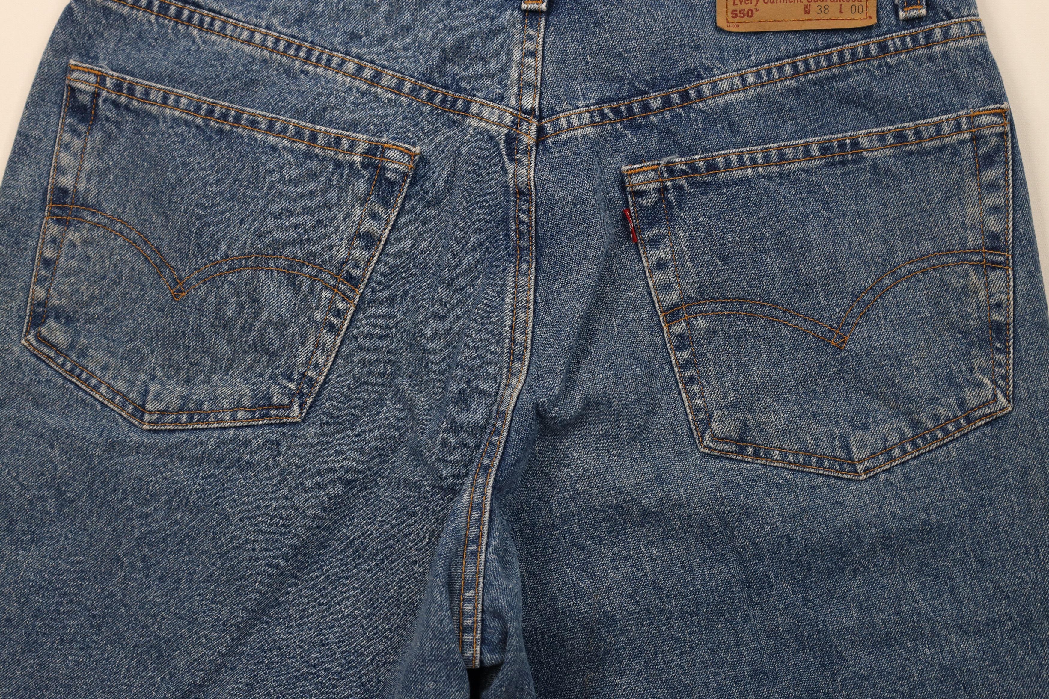 Levi's Vintage Y2K 2001 Levis 550 Fit Above Knee Denim Shorts Size US 38 / EU 54 - 13 Thumbnail