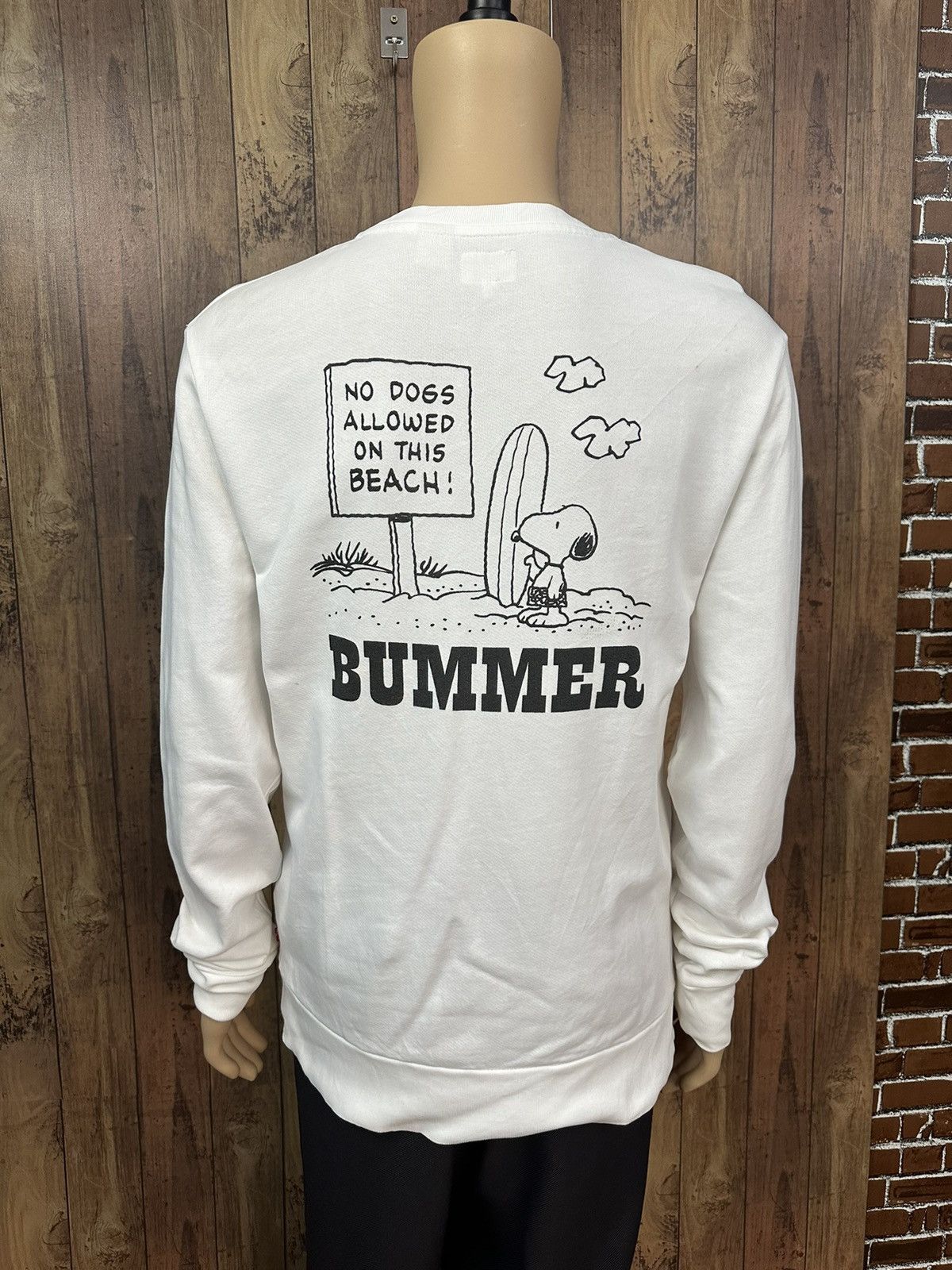 Kaws × Levi's × Peanuts Levis x Peanuts Surfing Bummer Sweatshirt A570 Size US M / EU 48-50 / 2 - 3 Thumbnail