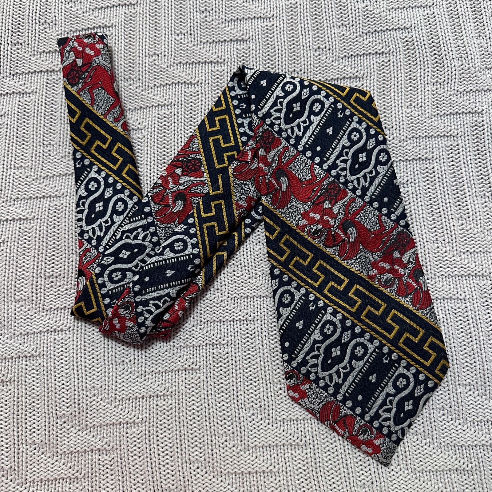 Oleg Cassini Vintage Oleg Cassini Grecian Pegasus print tie Size ONE SIZE - 1 Thumbnail