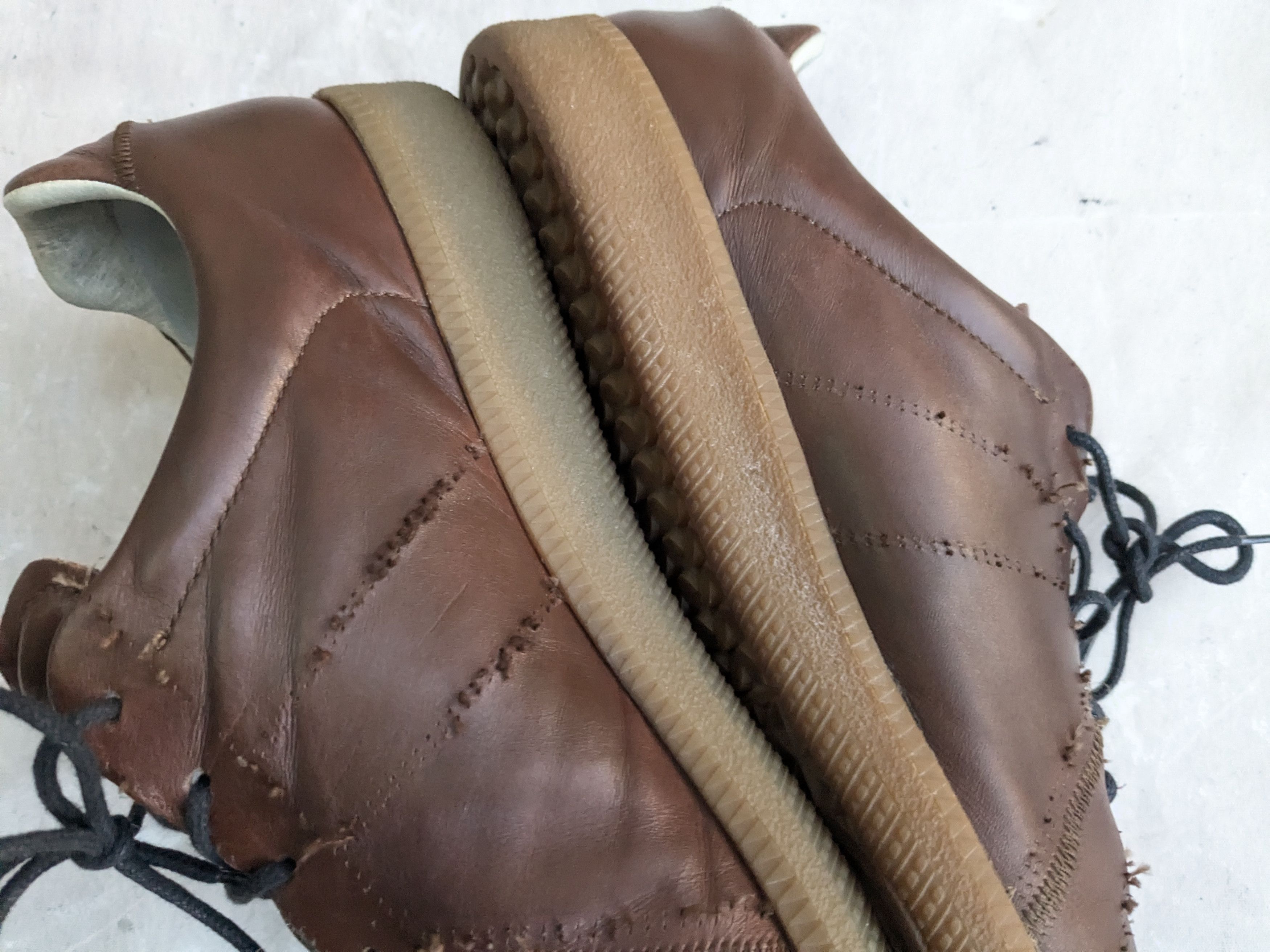 Maison Margiela Maison Margiela Replica GAT Brown Seamless 10 43 Size US 10 / EU 43 - 10 Thumbnail