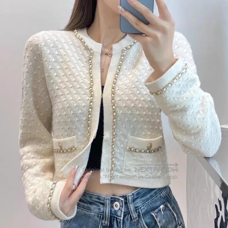 Chanel Chanel 23B white leather chain cashmere cardigan jacket Size XXS / US 00 / IT 34 - 2 Thumbnail
