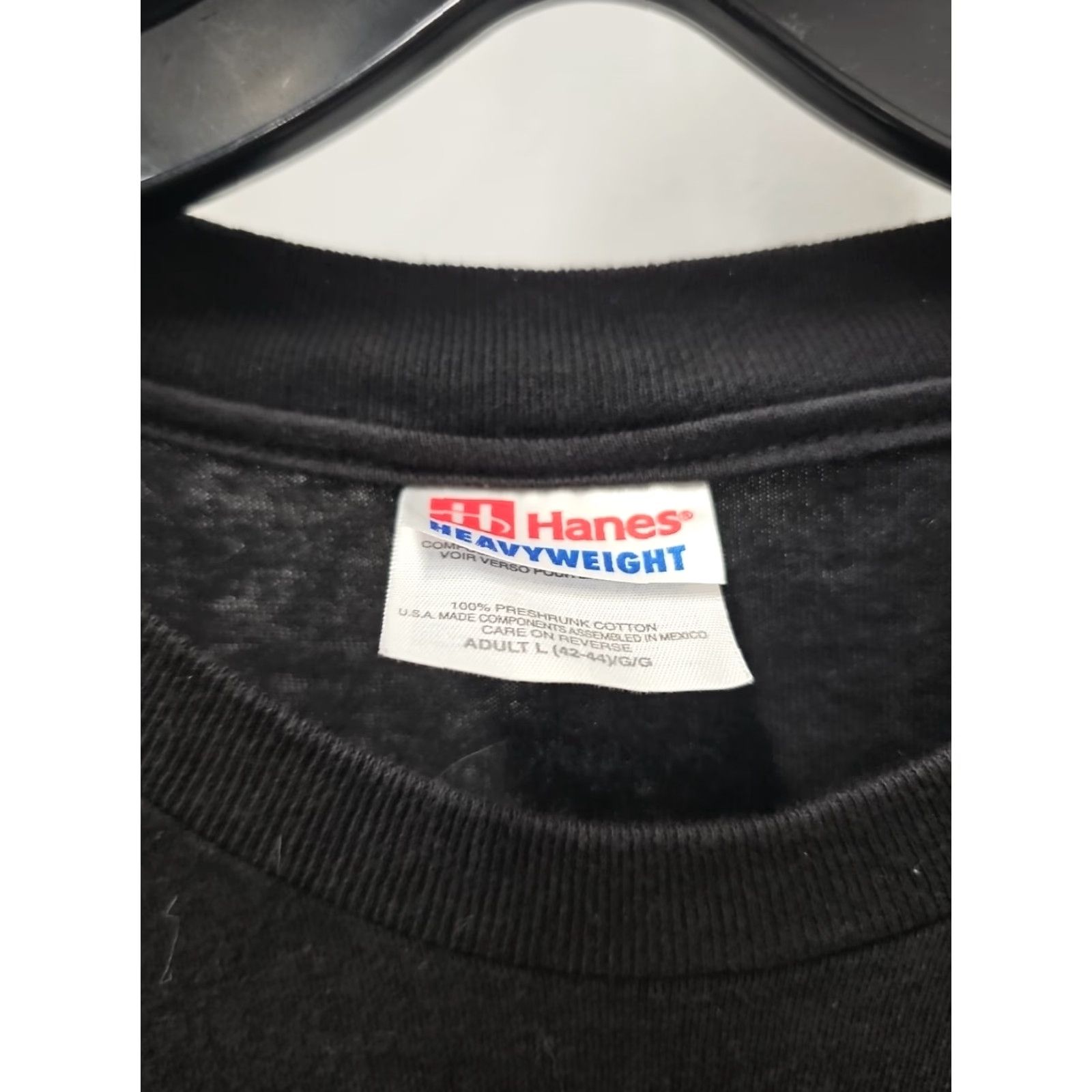 Vintage VINTAGE The Sopranos Men Black T Shirt TV Show Promo Tony T-Shirt Large Mens Regular Fit Short Sleeve Crew Neck Cotton Black 2000s Decade 2000-2009 Size US L / EU 52-54 / 3 - 2 Thumbnail