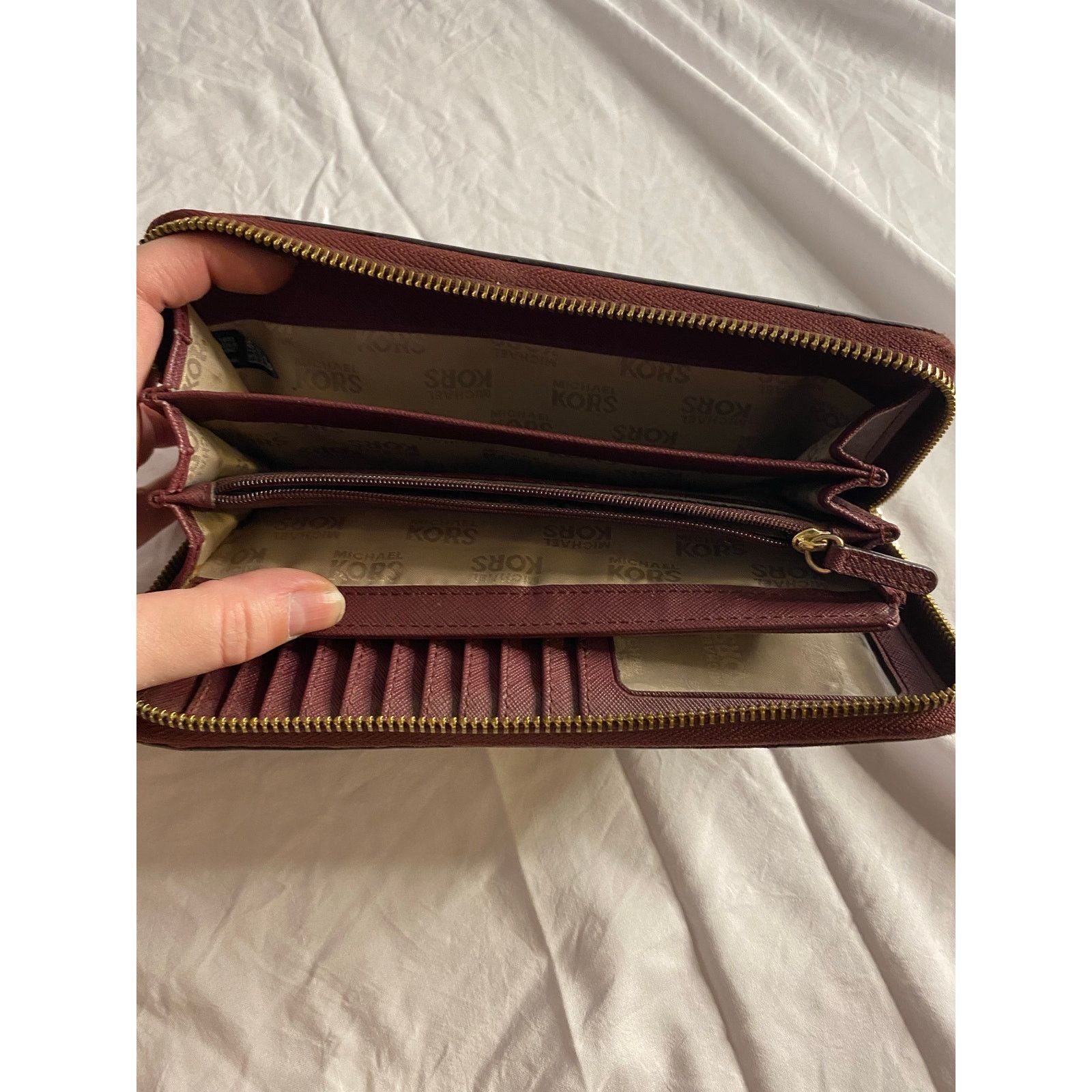 Michael Kors Michael Kors Jet Set Travel Zip Around Wallet Brown Leather Size ONE SIZE - 7 Thumbnail