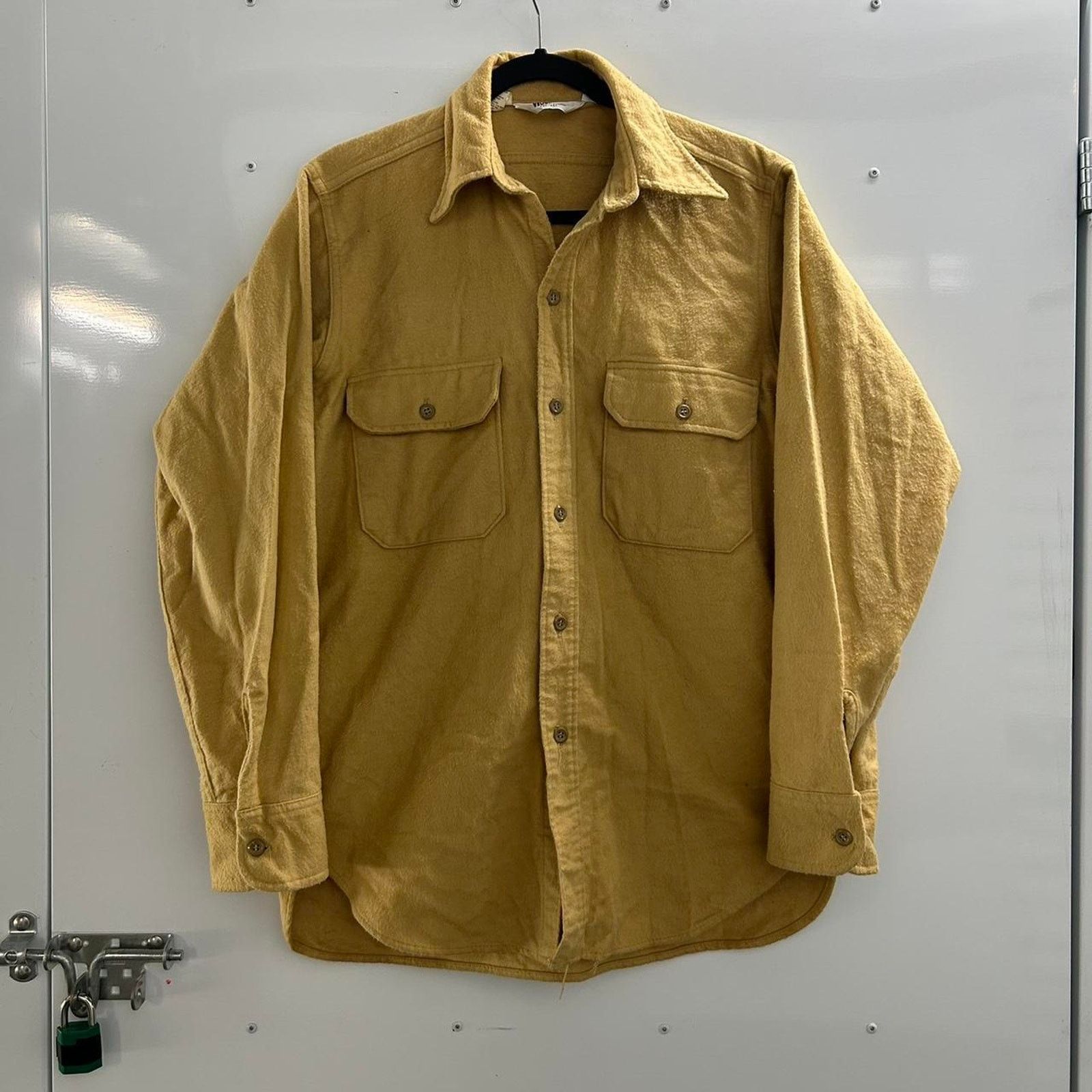 Other VTG Woolrich button-up shirt Size US M / EU 48-50 / 2 - 1 Thumbnail