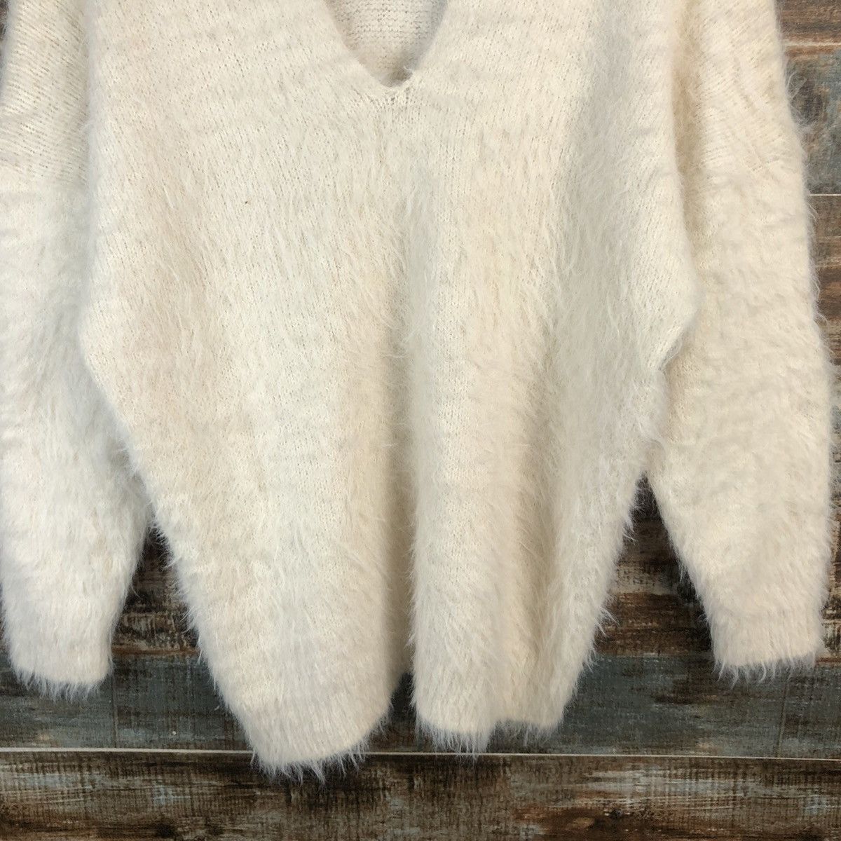 Japanese Brand DL Jeansis White shaggy fur Mohair Knitwear #C356 Size L / US 10 / IT 46 - 6 Thumbnail