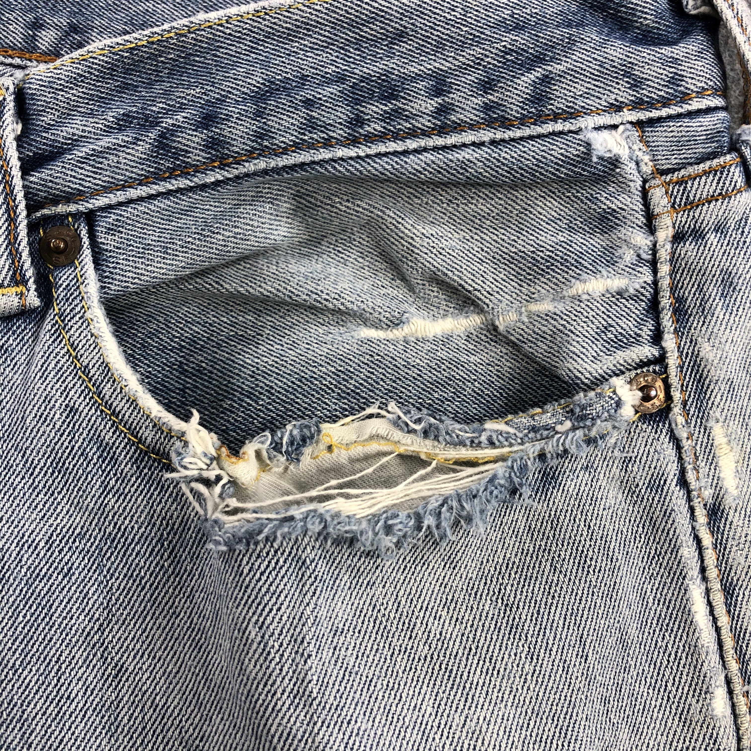 Levi's Vintage Light Wash Levis 505 Jeans-J1510 Size US 37 - 11 Thumbnail