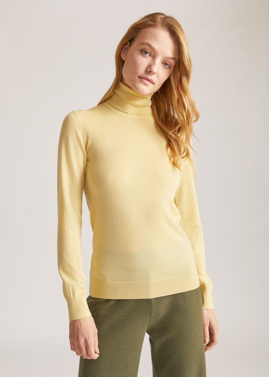 Loro Piana o1srvl11e0125 Piuma Turtleneck Sweater in Yellow Size S / US 4 / IT 40 - 3 Thumbnail