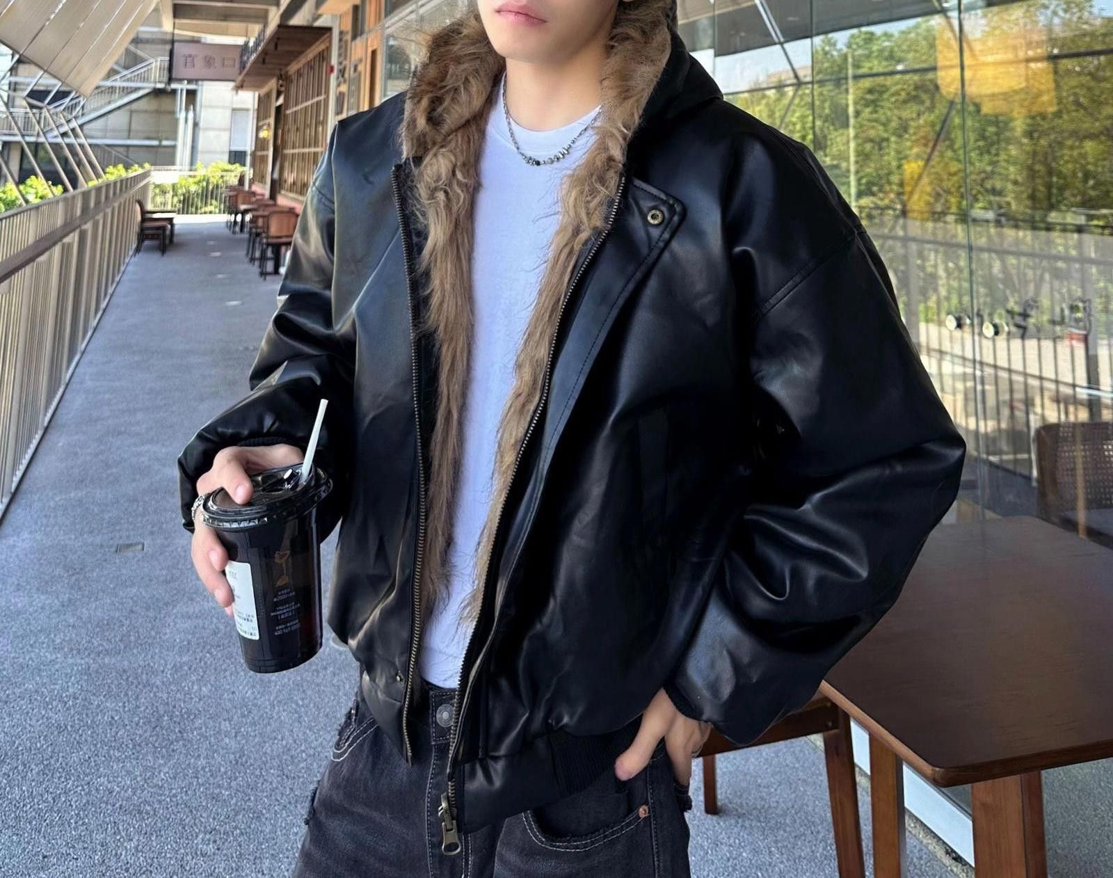 Leather Black Faux Leather Bomber Jacket with Faux Fur Lining Size US L / EU 52-54 / 3 - 6 Thumbnail