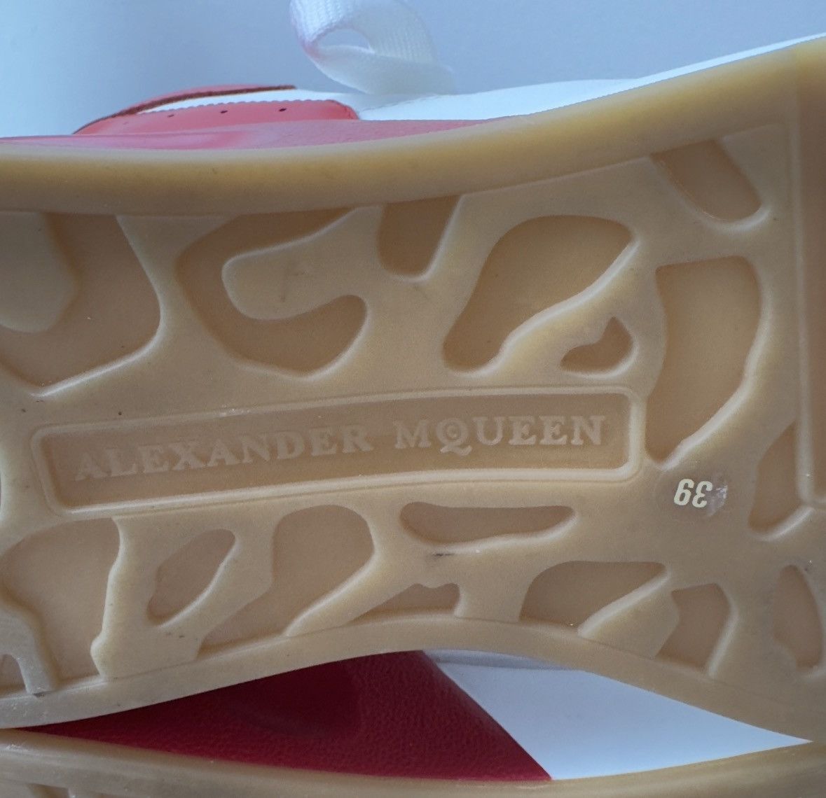 Alexander McQueen Alexander McQueen: Larry Oversized Men's Sneakers Size US 6 / EU 39 - 11 Thumbnail