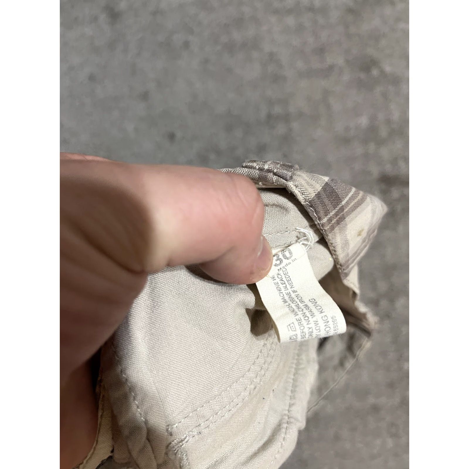 Express VINTAGE Express Mens Shorts Size 30 Cotton Casual Flat Front Zipper Fly Summer Tan Size US 30 / EU 46 - 5 Thumbnail