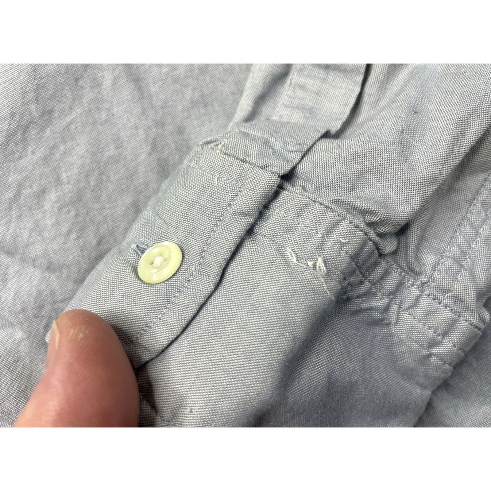 Vintage VINTAGE J. Press Dress Shirt Men L Blue Oxford Cotton Button Down Regular Collar-Down Barrel Cuff Shirt Size 42R - 3 Thumbnail