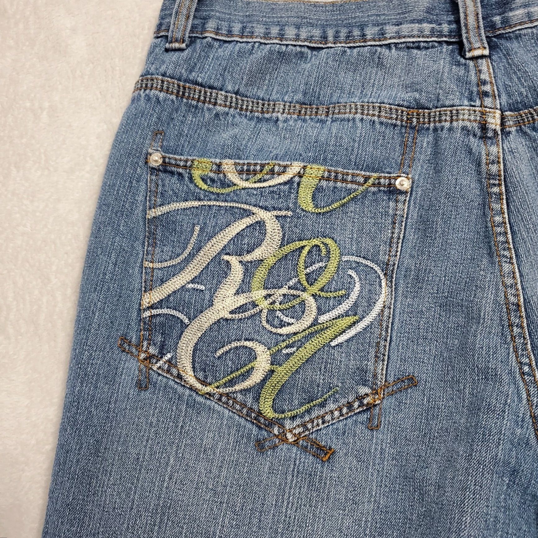 Rocawear Rocawear Jean Shorts Men 40 Embroidered Pockets Denim Baggy Hip Hop Y2K 38x12 Denim Baggy 5-Pocket Rocawear Mens Bermuda Hip Hop Y2K Size US 40 / EU 56 - 4 Thumbnail