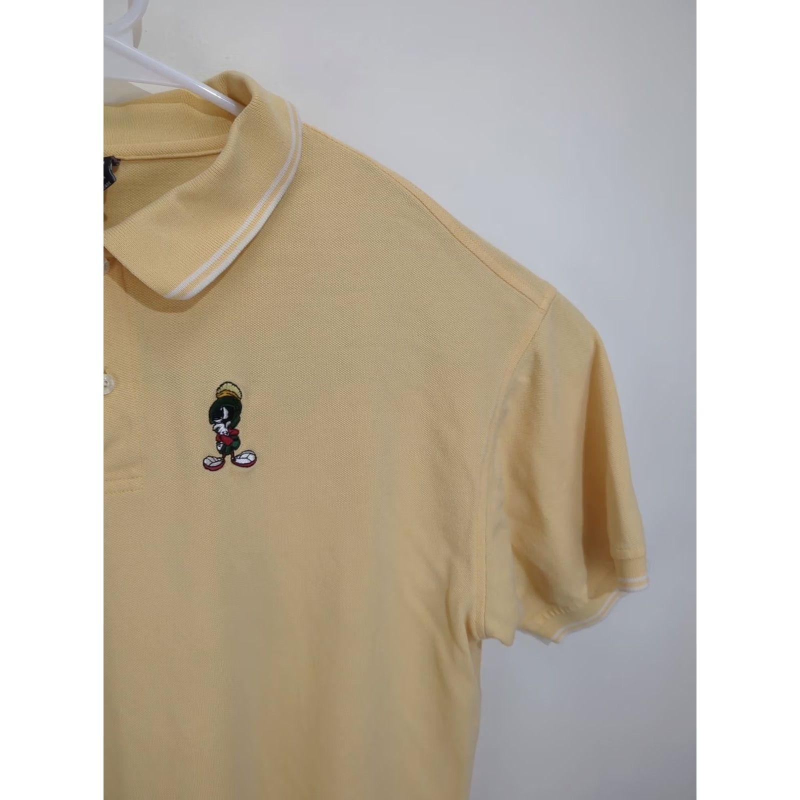 Vintage VINTAGE Warner Bros Polo Shirt XL Yellow Short Sleeve Embroidered Marvin the Martian Logo Golf Shirt Mens Regular XS? Size US XL / EU 56 / 4 - 5 Thumbnail