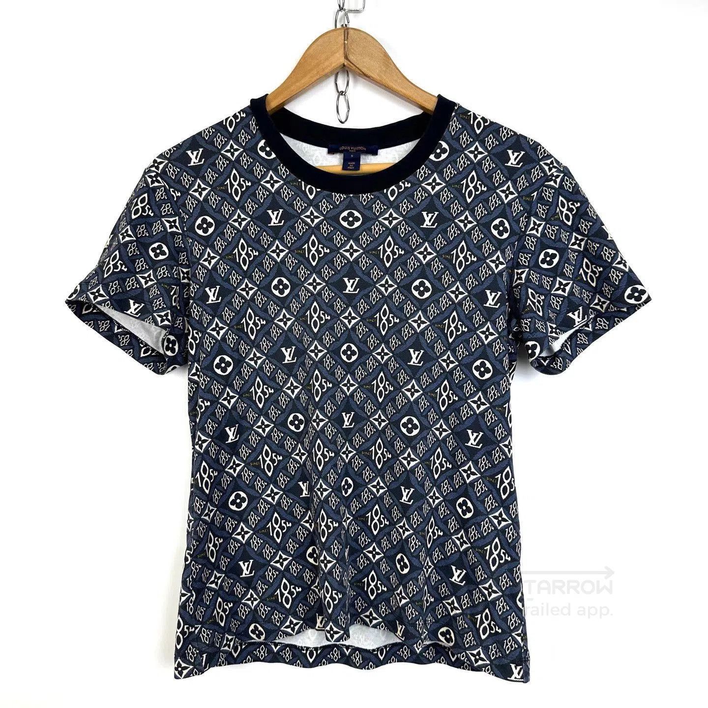 Louis Vuitton Blue Patterned Short-Sleeve Shirt. Size US S / EU 44-46 / 1 - 1 Thumbnail