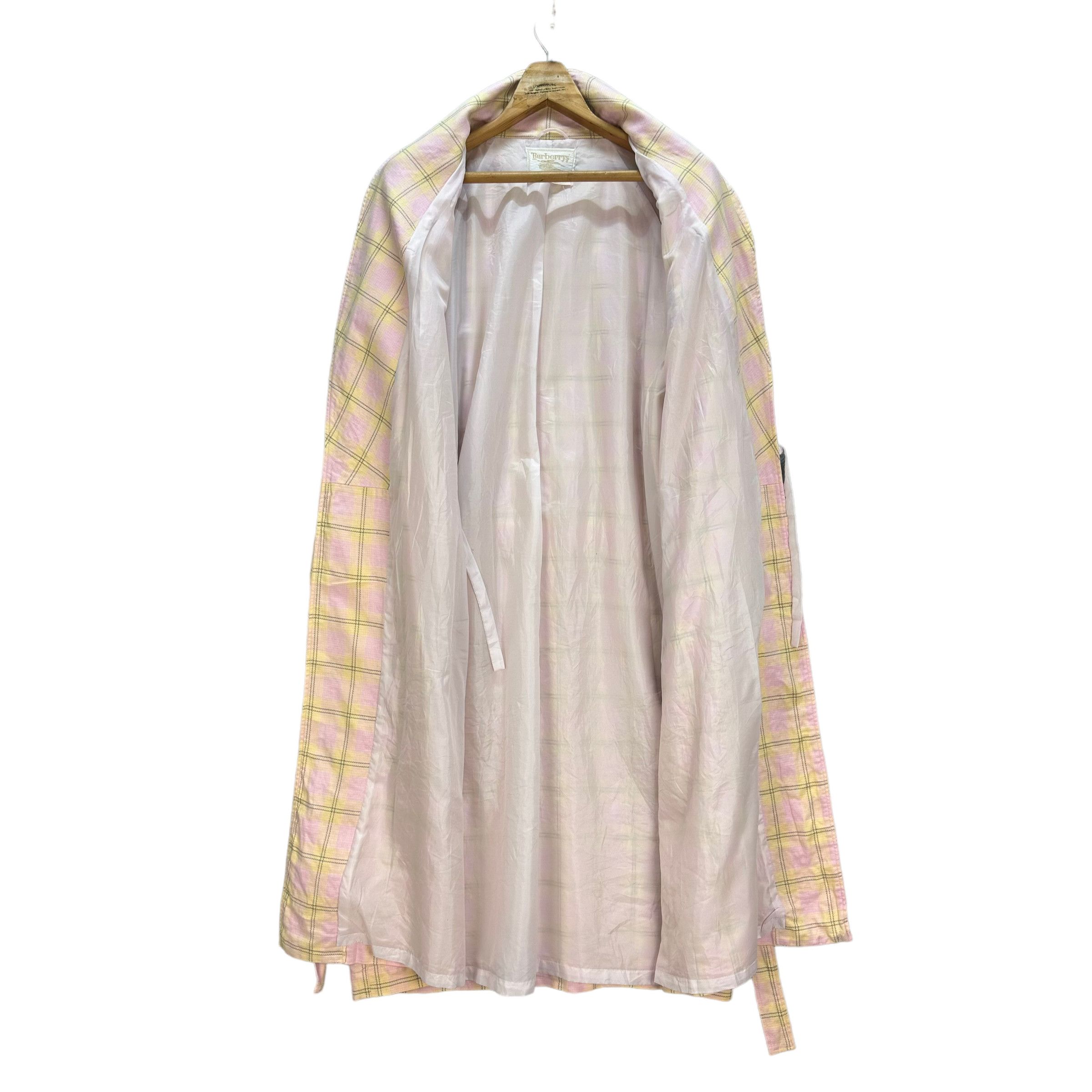 Burberry BURBERRYS CHECKED ROBES #7886-188 Size L / US 10 / IT 46 - 10 Thumbnail