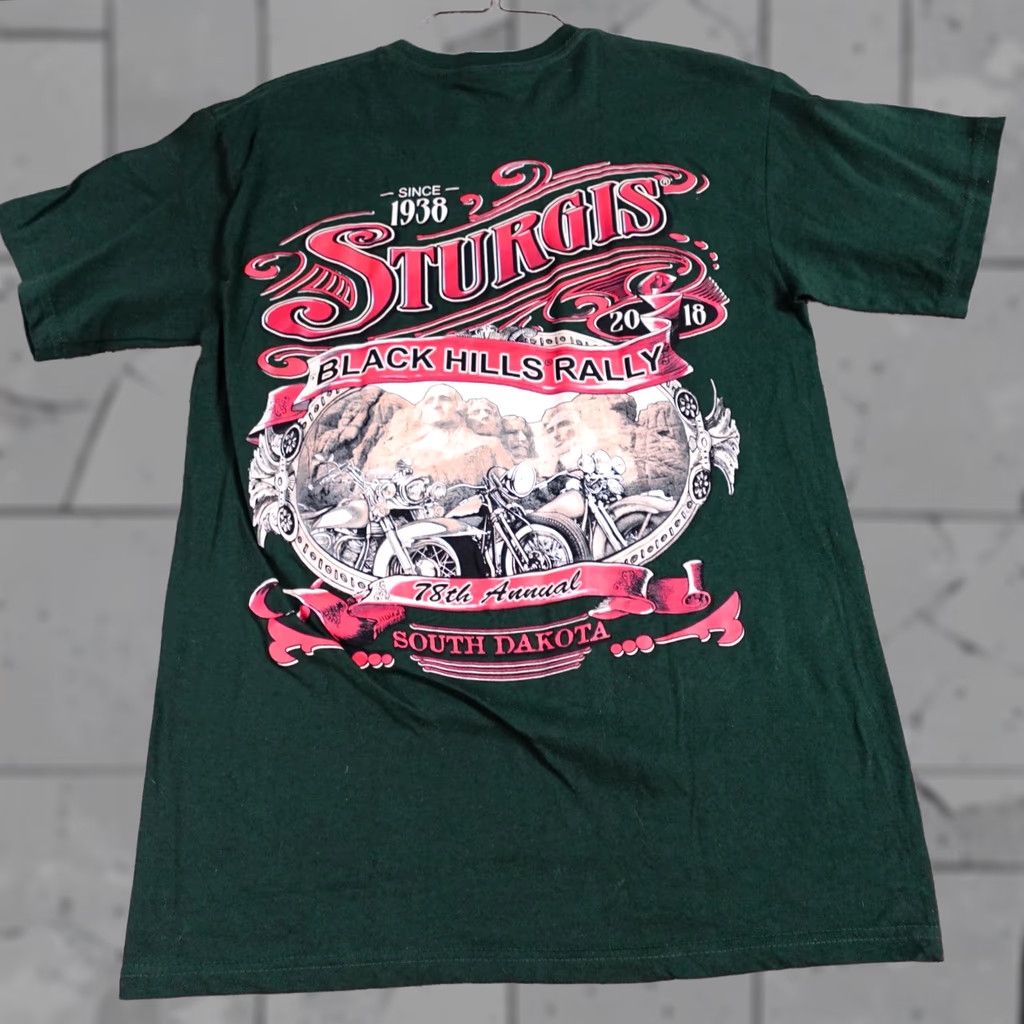 Gildan Sturgis Shirt Medium Green Double Sided 2018 Black Hills 78th Mens T-Shirt Cotton Short Sleeve Crew Neck Gildan Graphic Print Vintage No Size US M / EU 48-50 / 2 - 1 Thumbnail