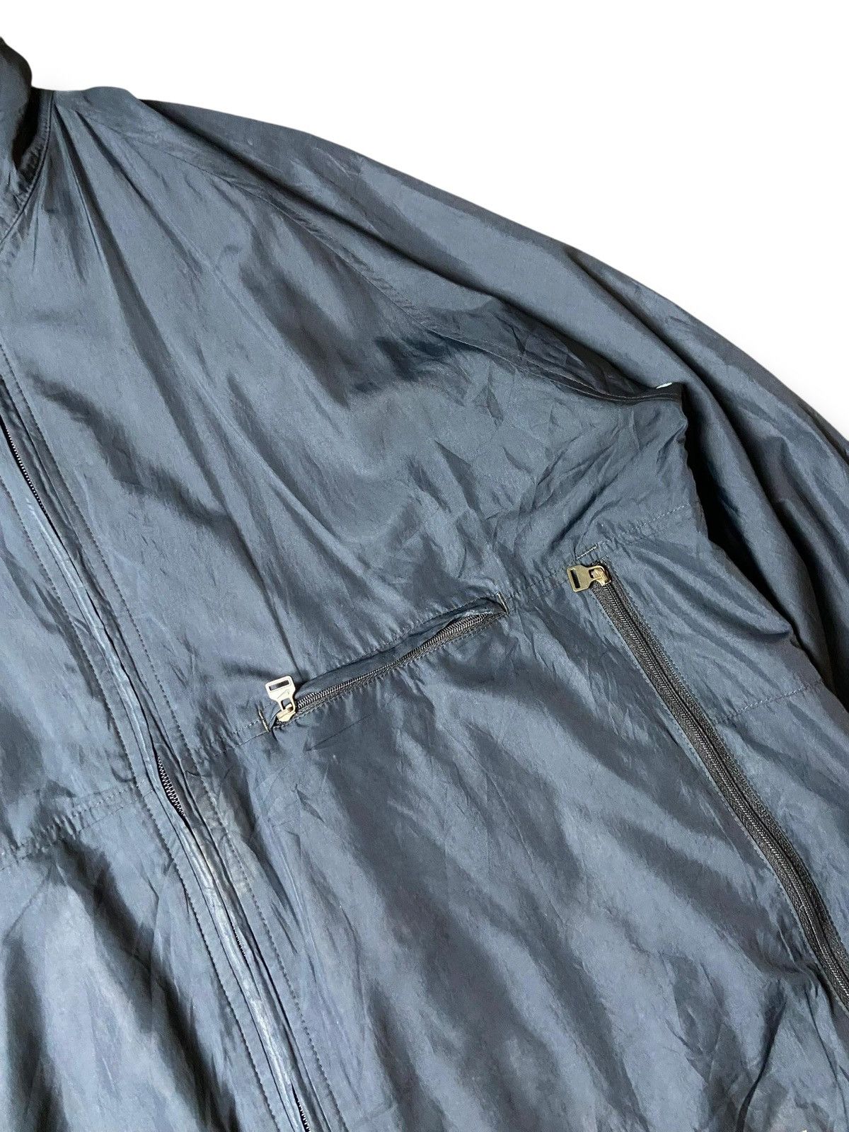 Nike × Vintage NIKE APS Men’s Nylon Lightweight Windbreaker (121) Size US M / EU 48-50 / 2 - 5 Thumbnail