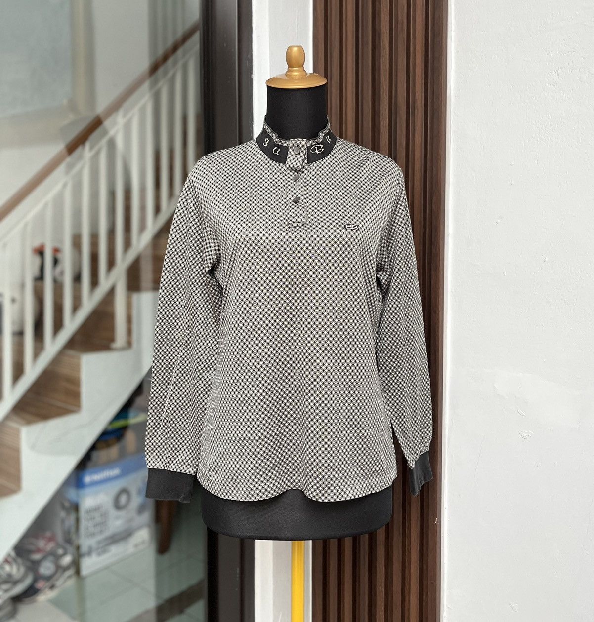 Balenciaga Vintage Balenciaga Polo Shirt Big Script Mandarin Collar Size M / US 6-8 / IT 42-44 - 2 Thumbnail