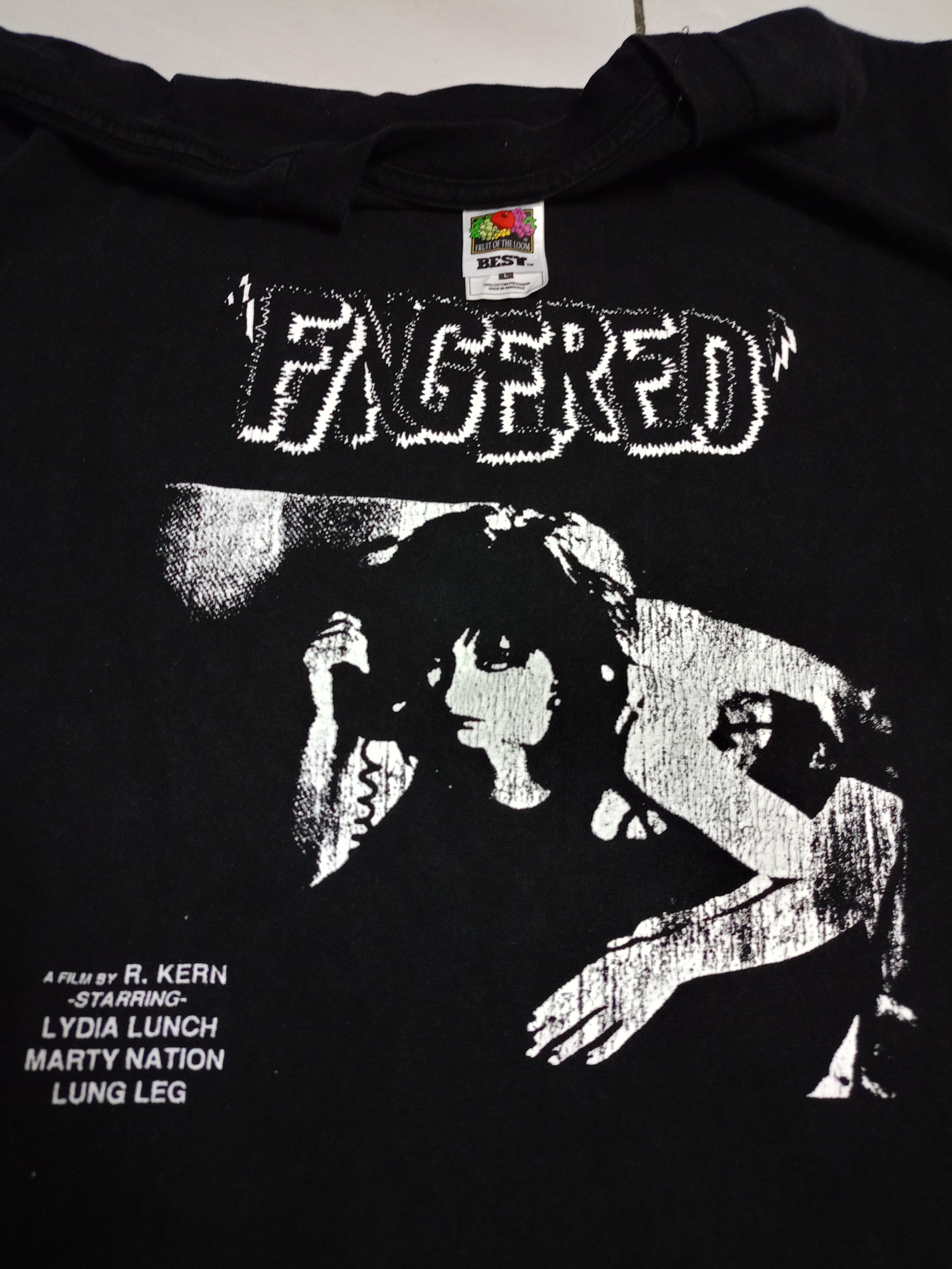 Vintage Vintage rare fingered movie t shirt/ Richard Kern Size US L / EU 52-54 / 3 - 2 Thumbnail
