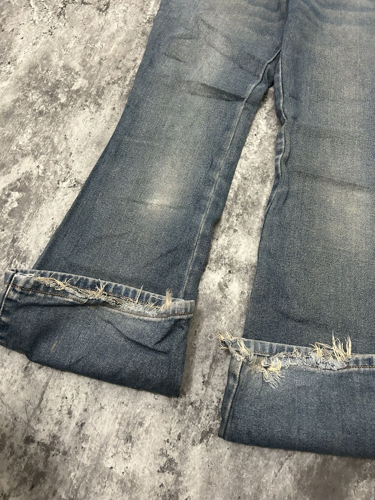 If Six Was Nine × Japanese Brand × Le Grande Bleu (L.G.B.) Vintage Jouer aux echecs Flare Jeans Size US 27 - 10 Thumbnail