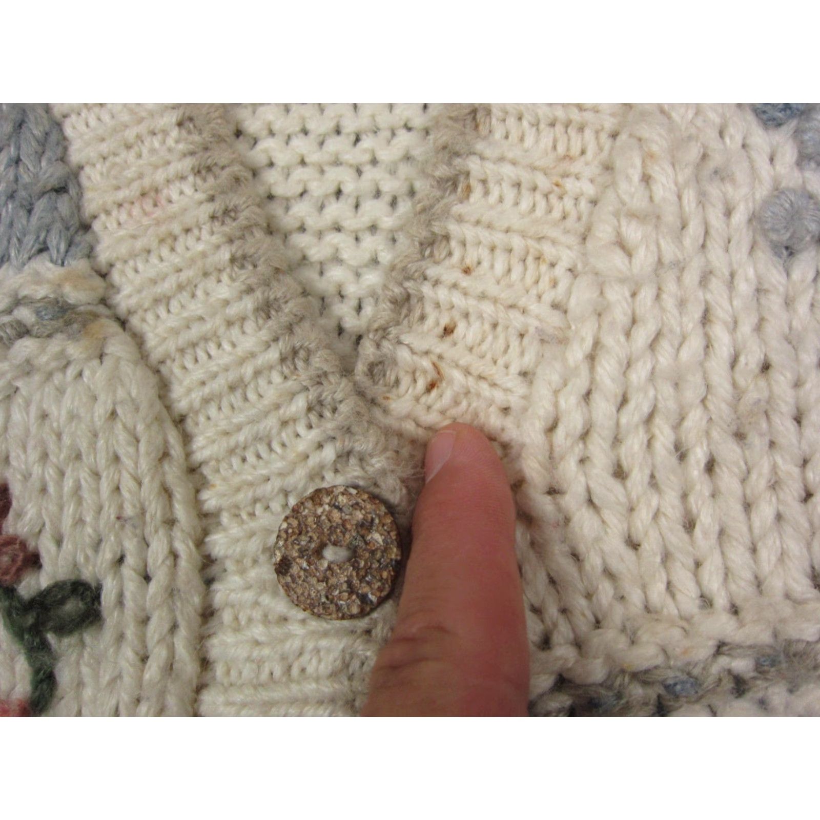Vintage VINTAGE Huntington Ridge Sweater Vest Womens S Ivory Fair Isle Knit V-Neck 90s Retro Casual Size S / US 4 / IT 40 - 6 Thumbnail