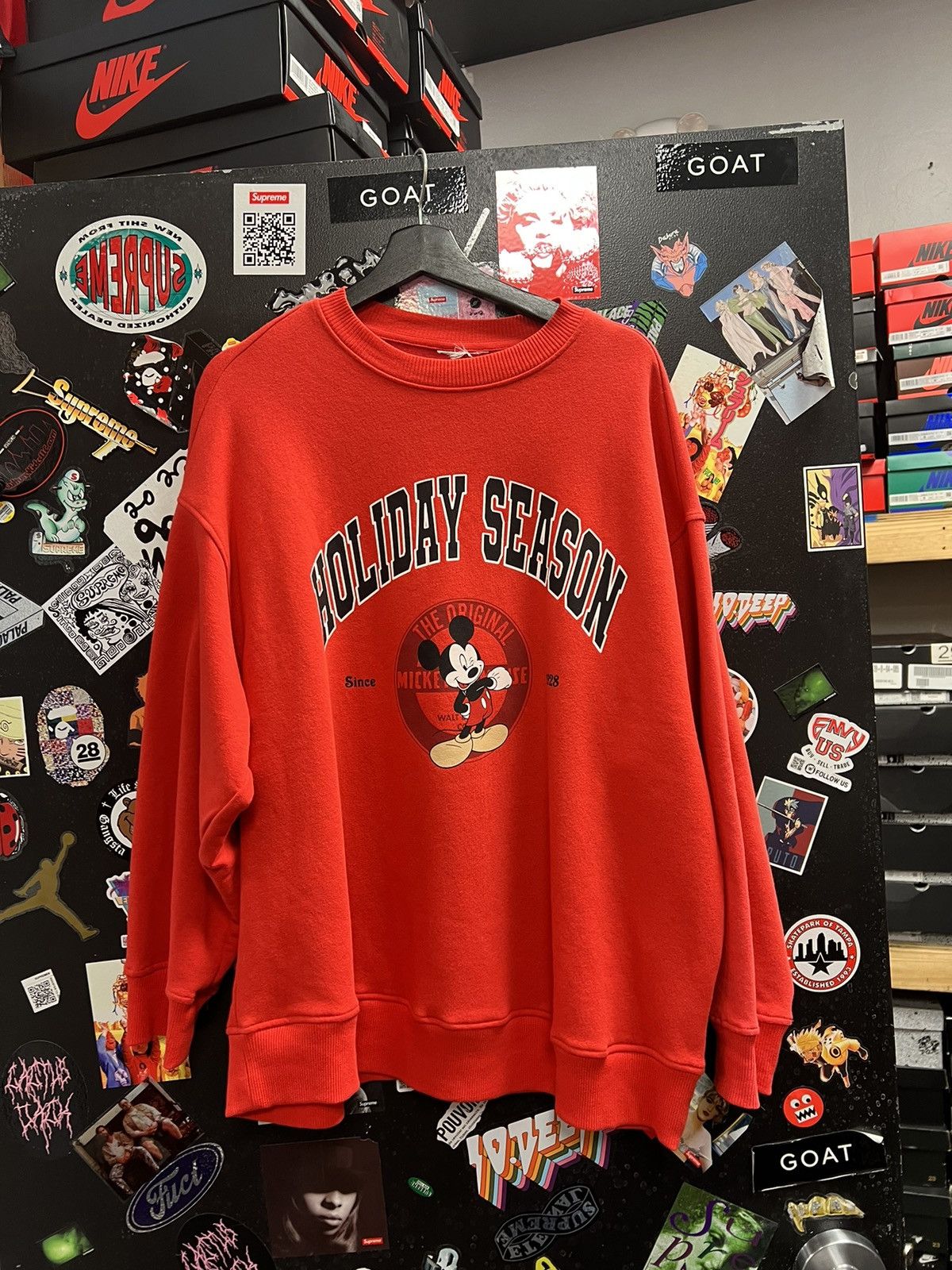 Vintage Vintage Disney Holiday Season Sweater | Grailed