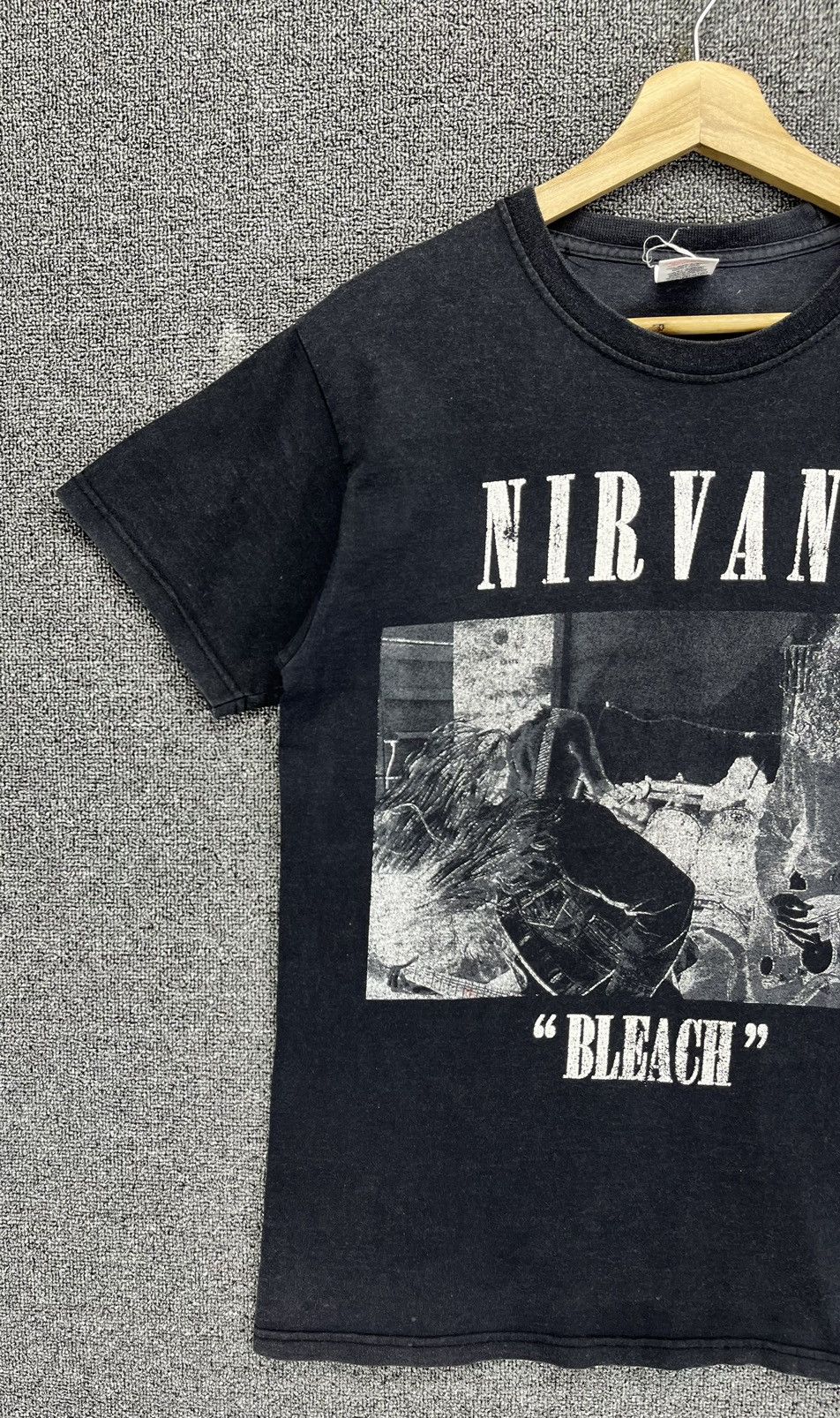Band Tees Vintage Y2K Nirvana Bleach Punk Rock Band Tees T Shirts Size US S / EU 44-46 / 1 - 3 Thumbnail