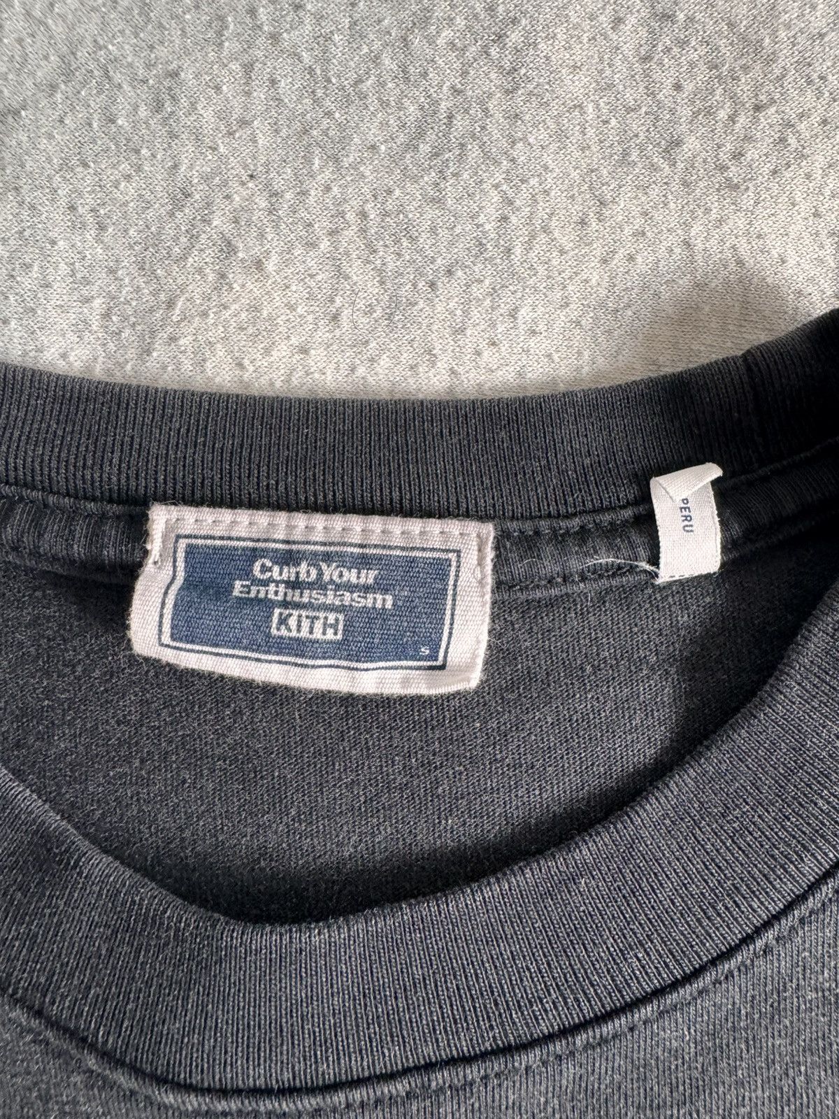 Kith Kith Curb Your Enthusiasm Statue of Liberty Tee Black Small Size US S / EU 44-46 / 1 - 3 Thumbnail