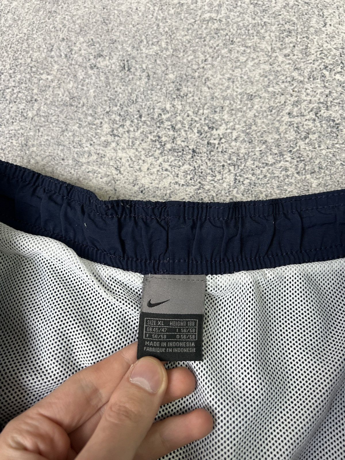 Nike × Vintage Vintage Nike 90s Style Shorts Size US 34 / EU 50 - 9 Thumbnail