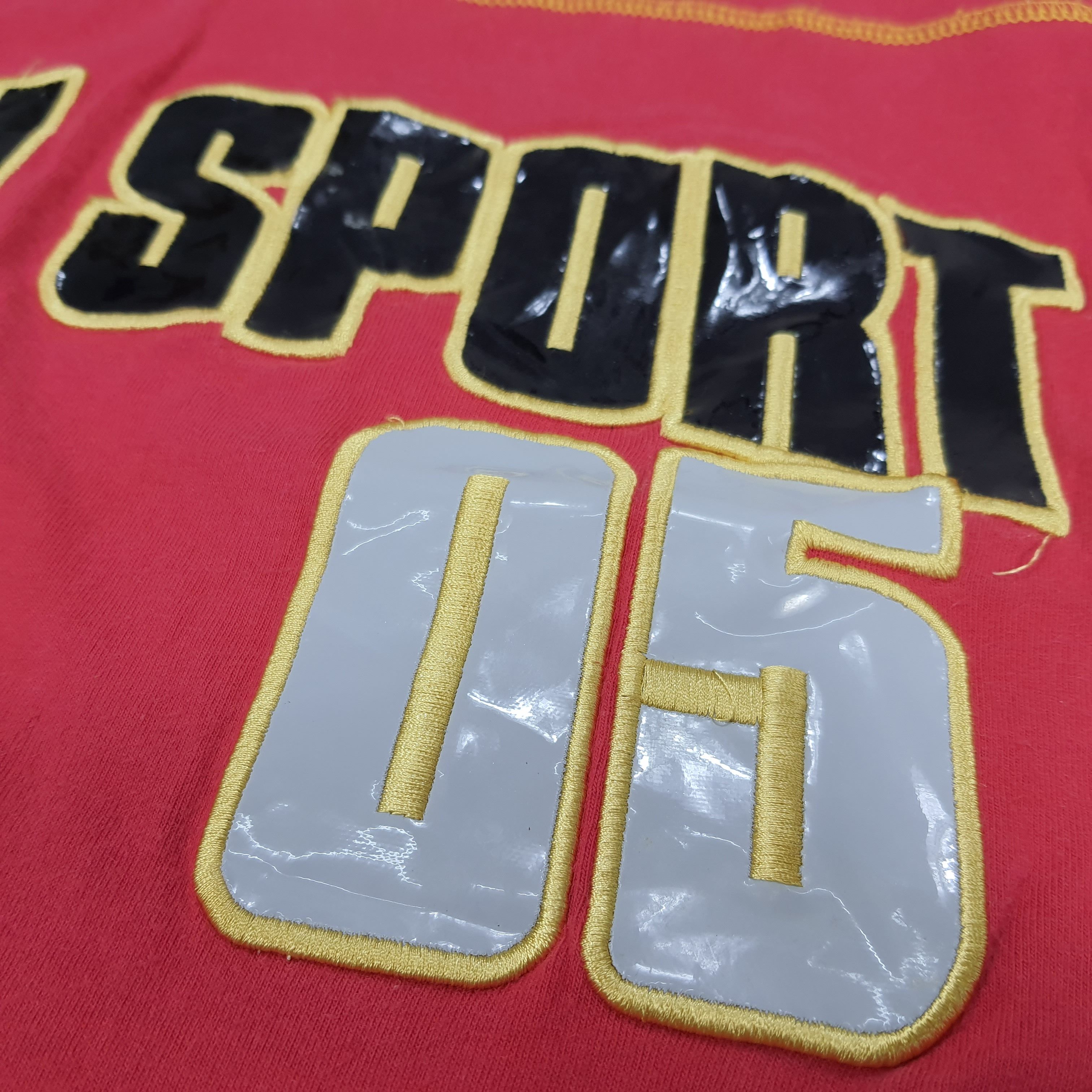 Fubu × Vintage Vintage FUBU Sport 05 Tshirt Size US XL / EU 56 / 4 - 8 Thumbnail