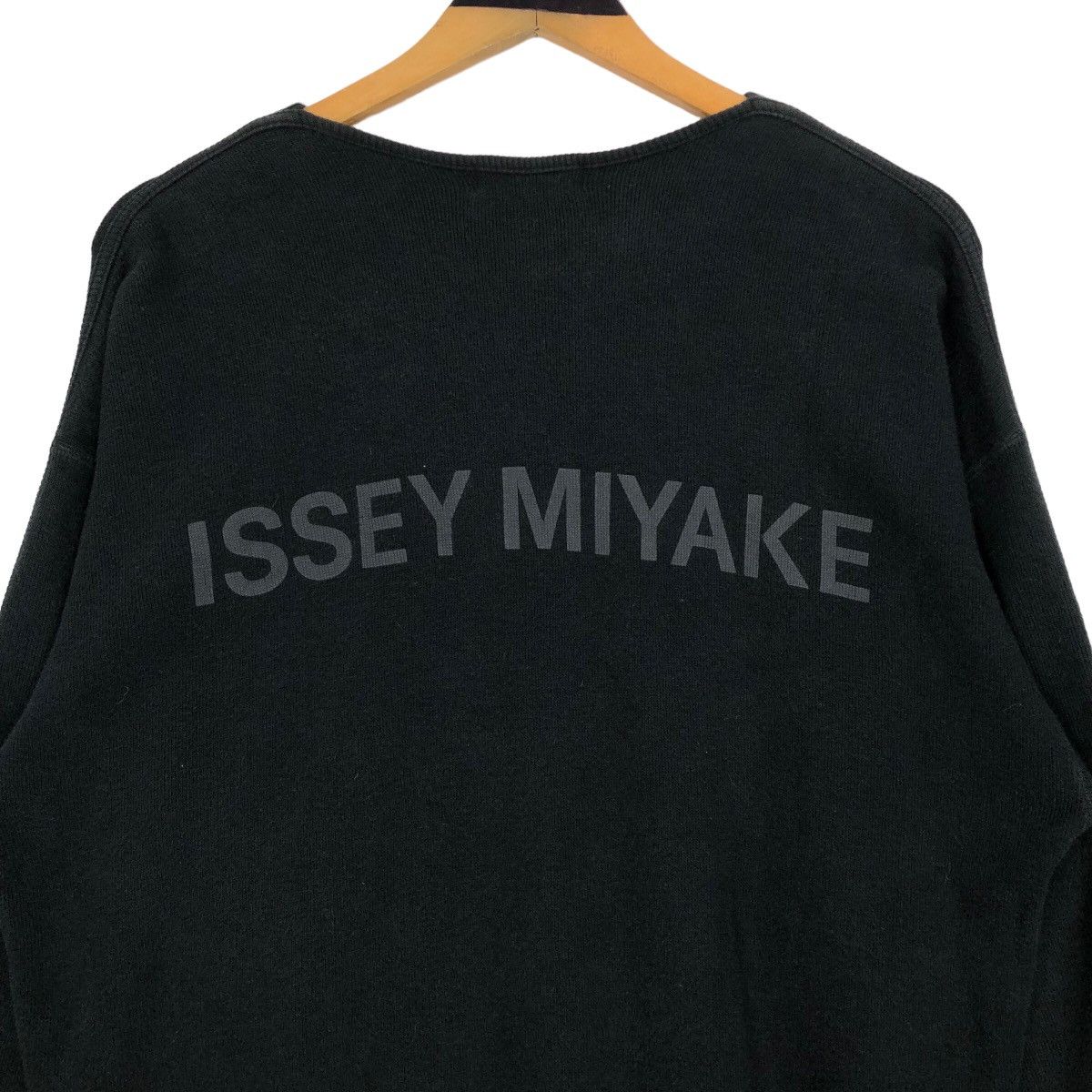 Issey Miyake Vintage Issey Miyake Crewneck Sweatshirt Spell Out Sweater Size US L / EU 52-54 / 3 - 9 Thumbnail