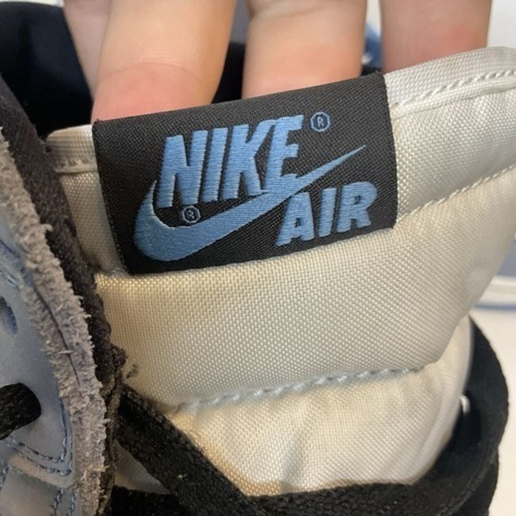 Jordan Brand Nike Air Jordan 1 OG High University Blue Sneakers Men 10.5 Size US 10.5 / EU 43-44 - 5 Thumbnail