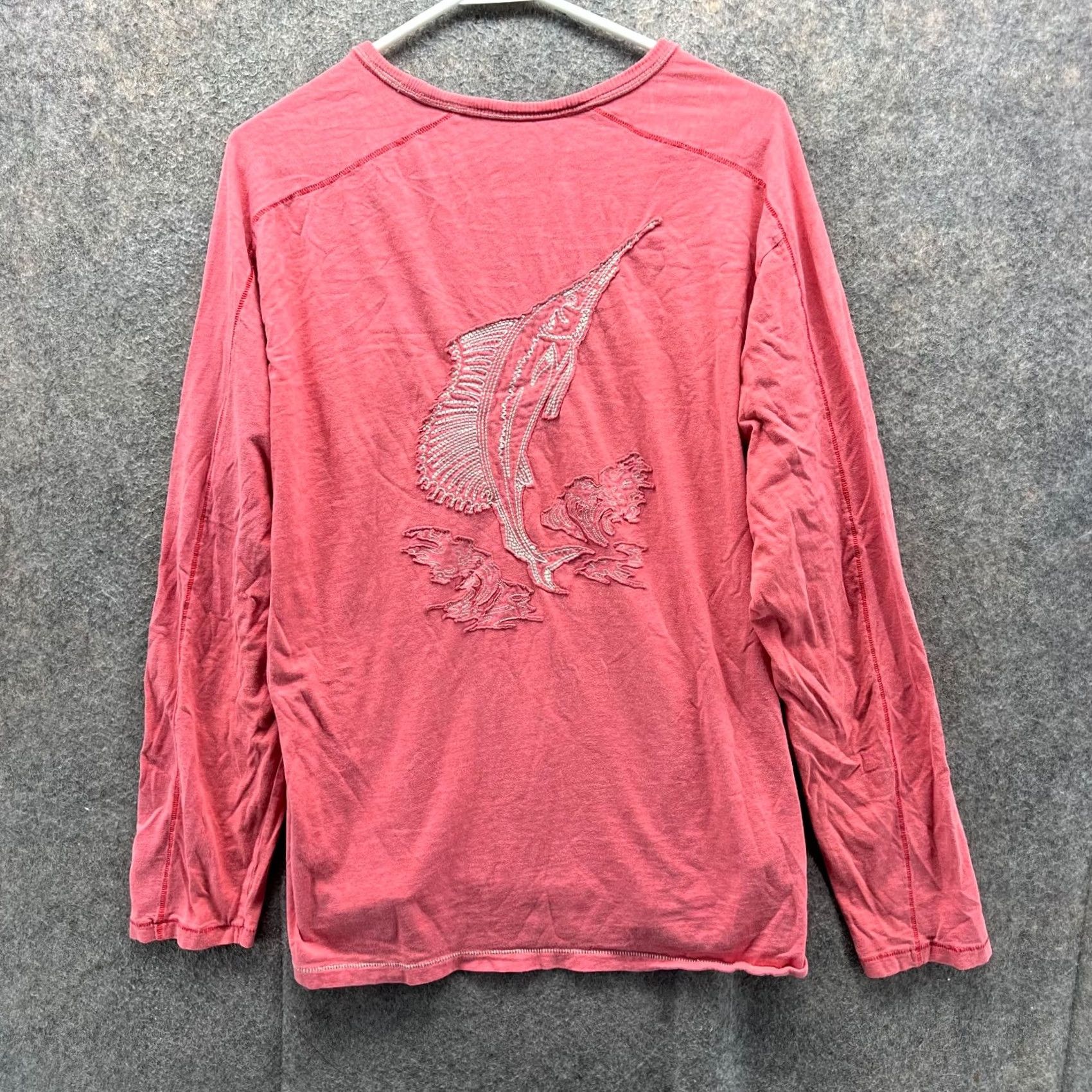 Tommy Bahama Tommy Bahama Shirt Mens Large Pink Long Sleeve Relax Crewneck Marlin Print Size US L / EU 52-54 / 3 - 2 Thumbnail