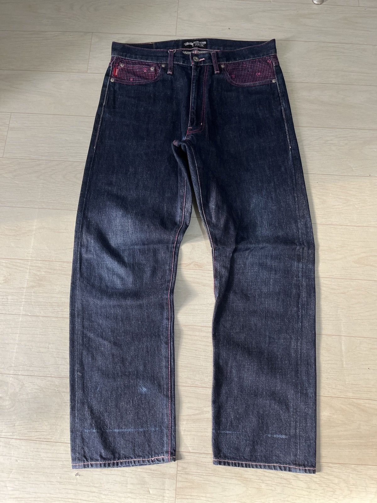 Stussy 00s Stussy jeans printed logo back pocket Size US 32 / EU 48 - 2 Thumbnail