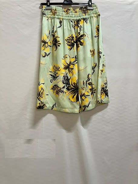 Jil Sander o1loc1c1124 Shorts in Olive Size 36" / US 14 / IT 50 - 1 Preview